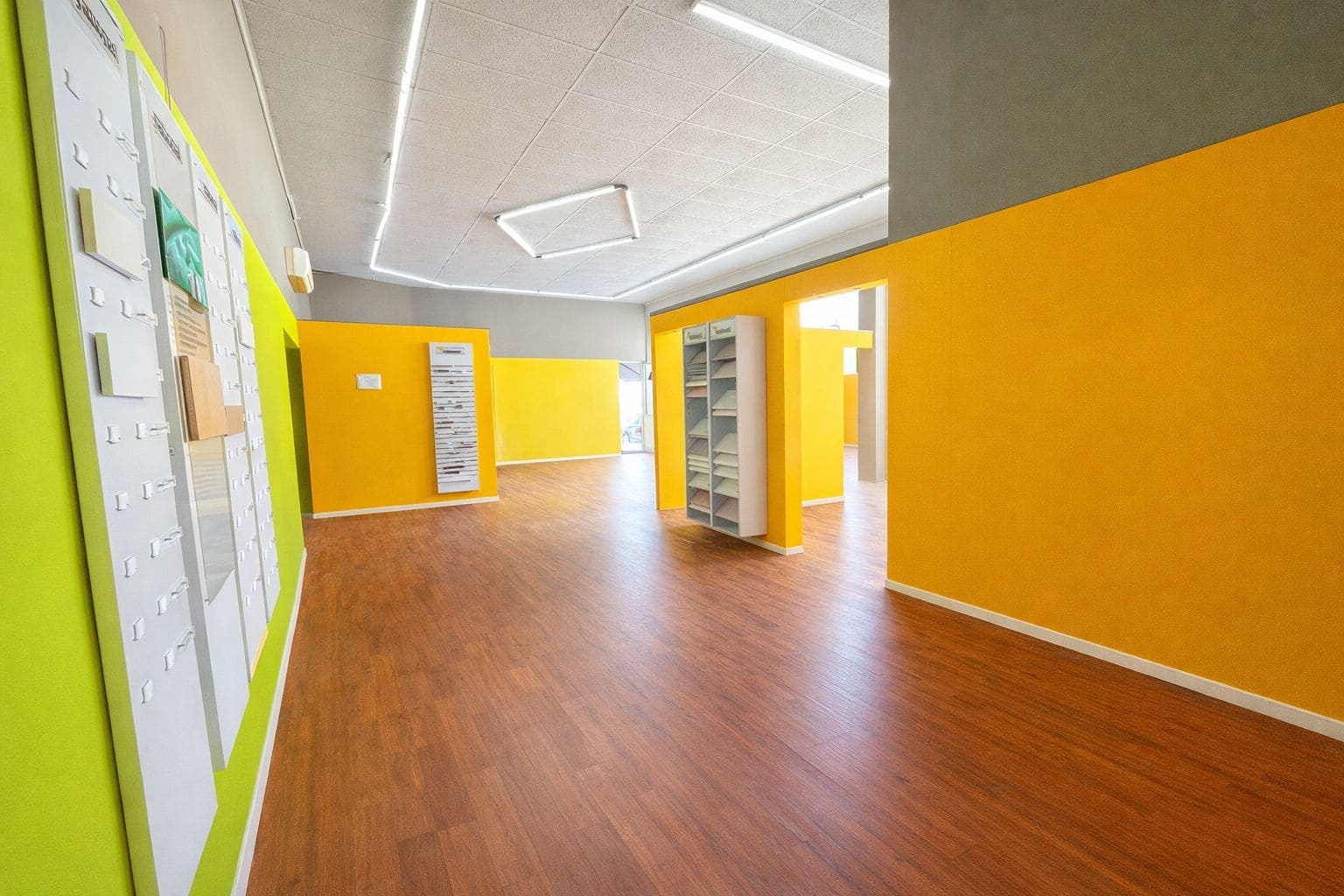 Kommersiell til salgs i Pego - € 299 000 (Ref: 9393670)