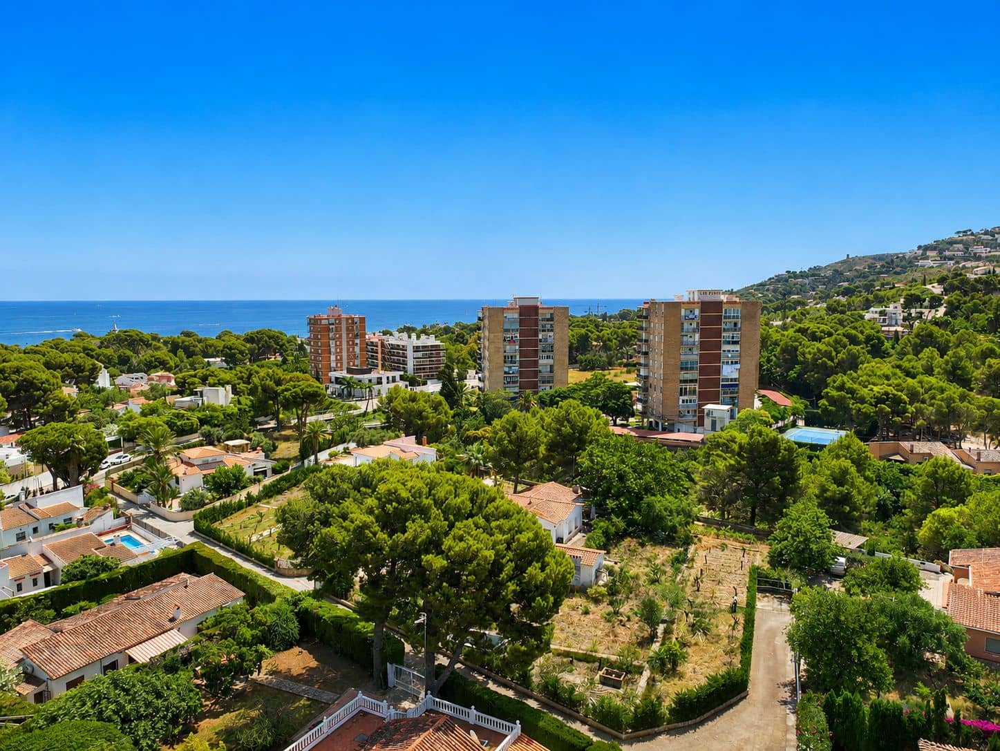 4 bedroom Villa for sale in Denia with pool garage - € 750,000 (Ref: 9403193)