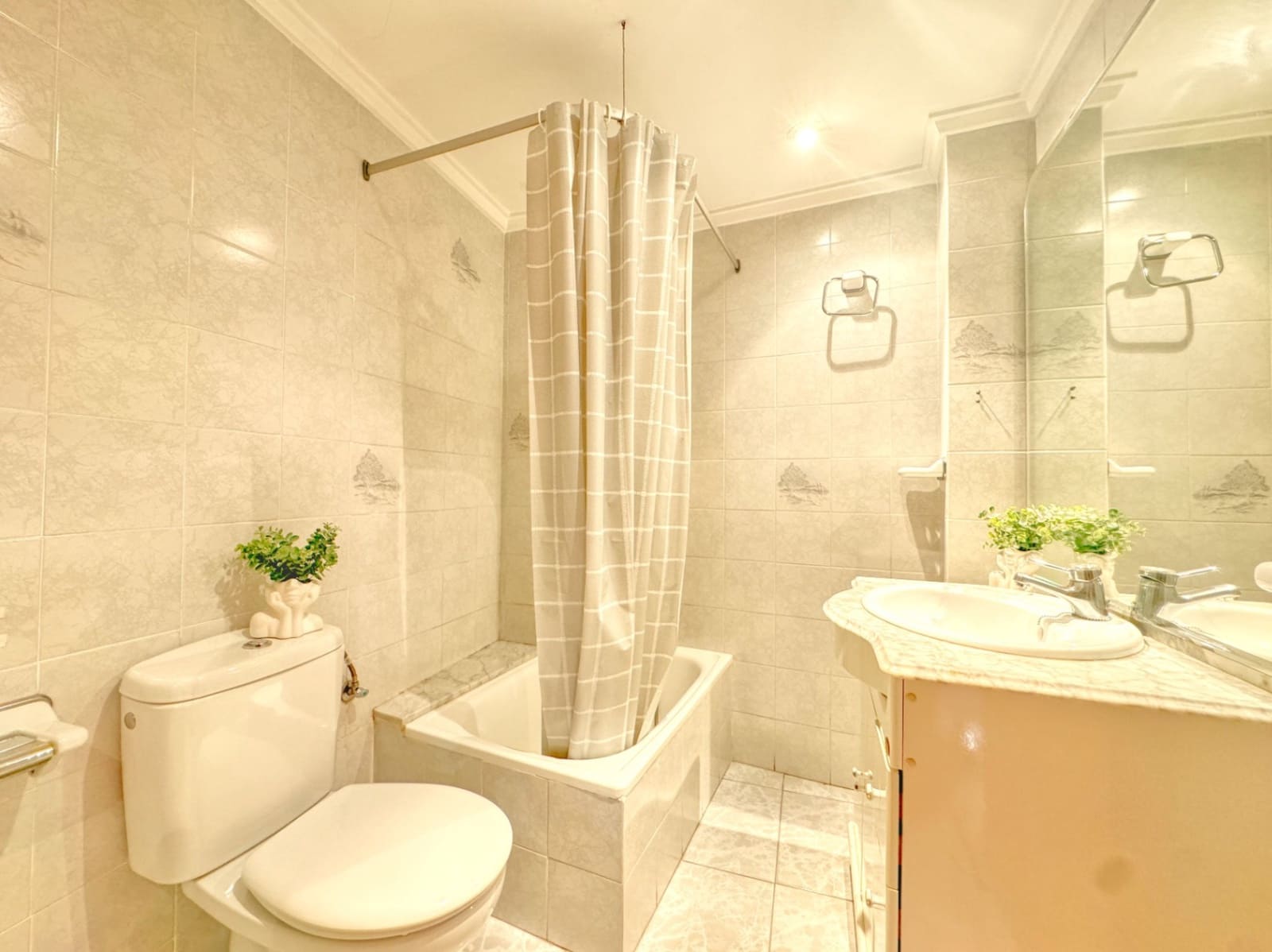 3 soveværelse Byhus til salg i Oliva med garage - € 269.000 (Ref: 9409017)