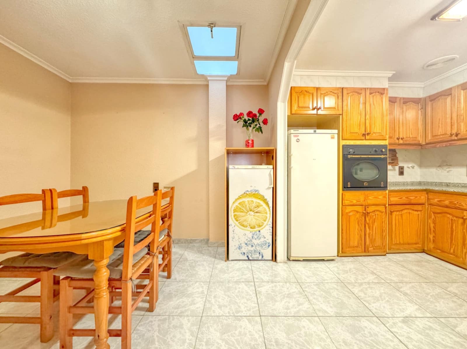 3 soveværelse Byhus til salg i Oliva med garage - € 269.000 (Ref: 9409017)