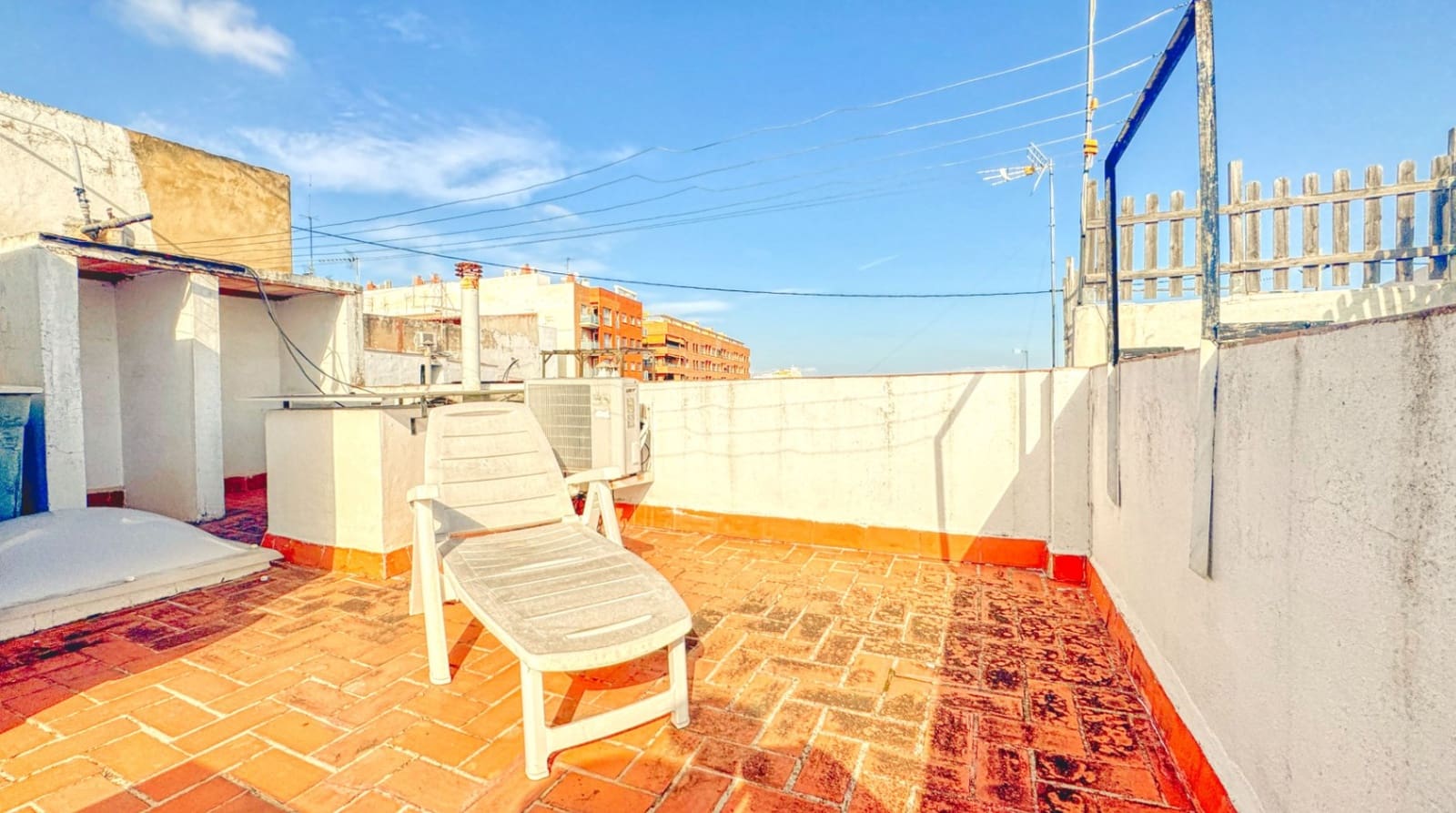 3 soveværelse Byhus til salg i Oliva med garage - € 269.000 (Ref: 9409017)