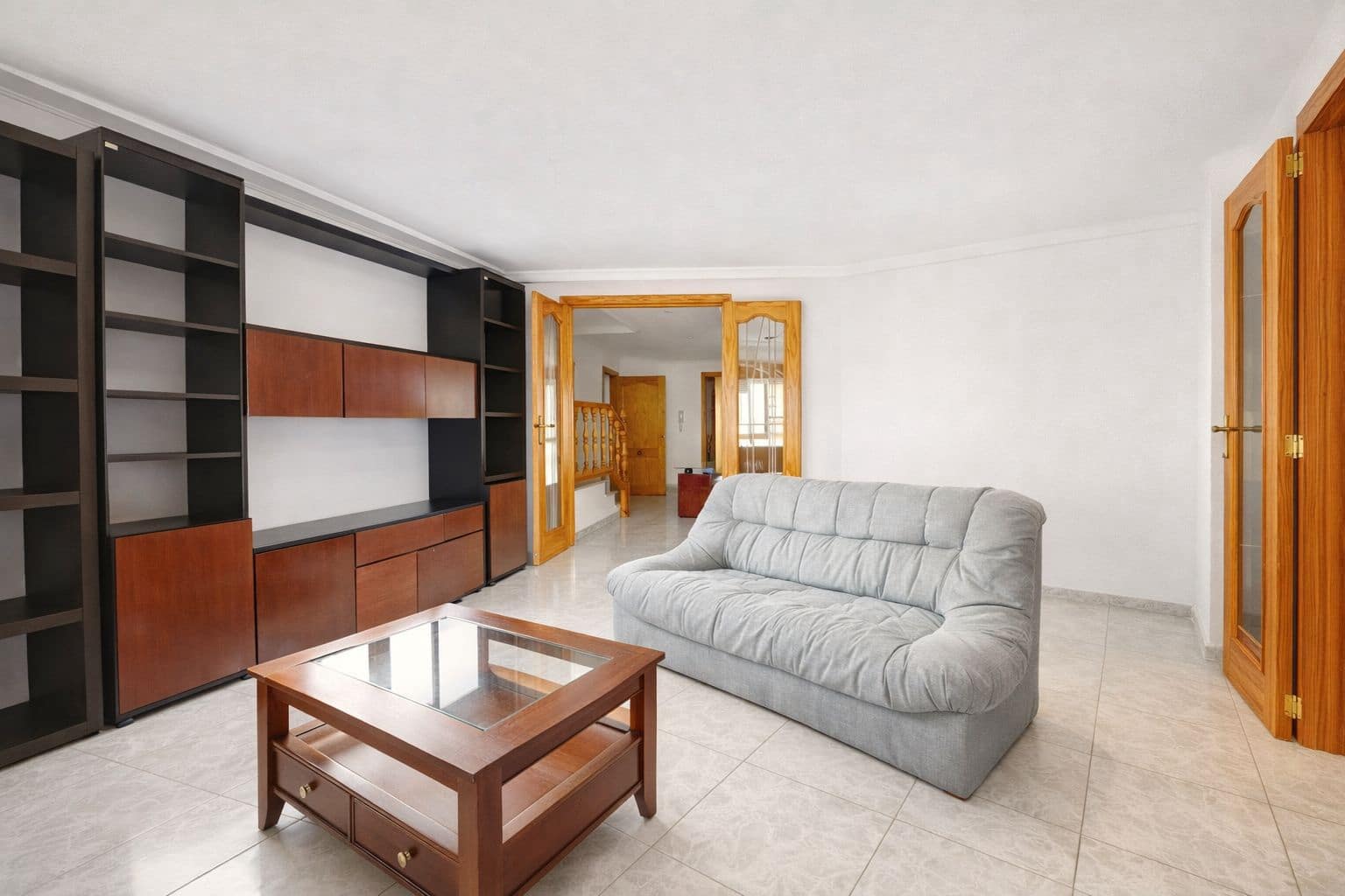 3 chambre Maison de Ville à vendre à Oliva avec garage - 265 000 € (Ref: 9409017)