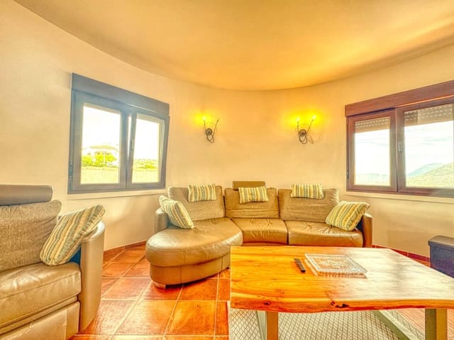 3 bedroom Villa for sale in L'Atzúvia with garage - € 550,000 (Ref: 9409018)