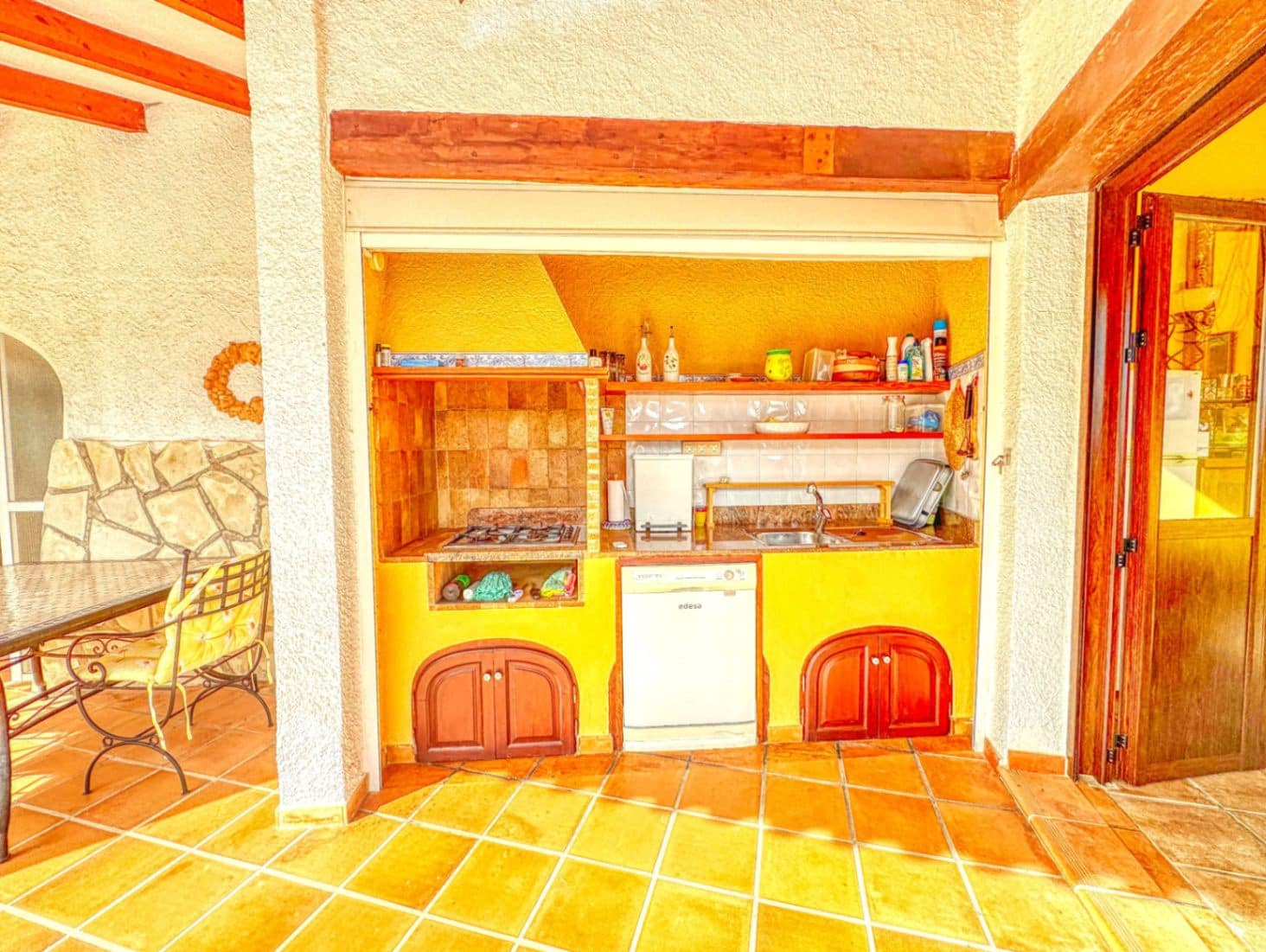 3 bedroom Villa for sale in L'Atzuvia with garage - € 550,000 (Ref: 9409018)