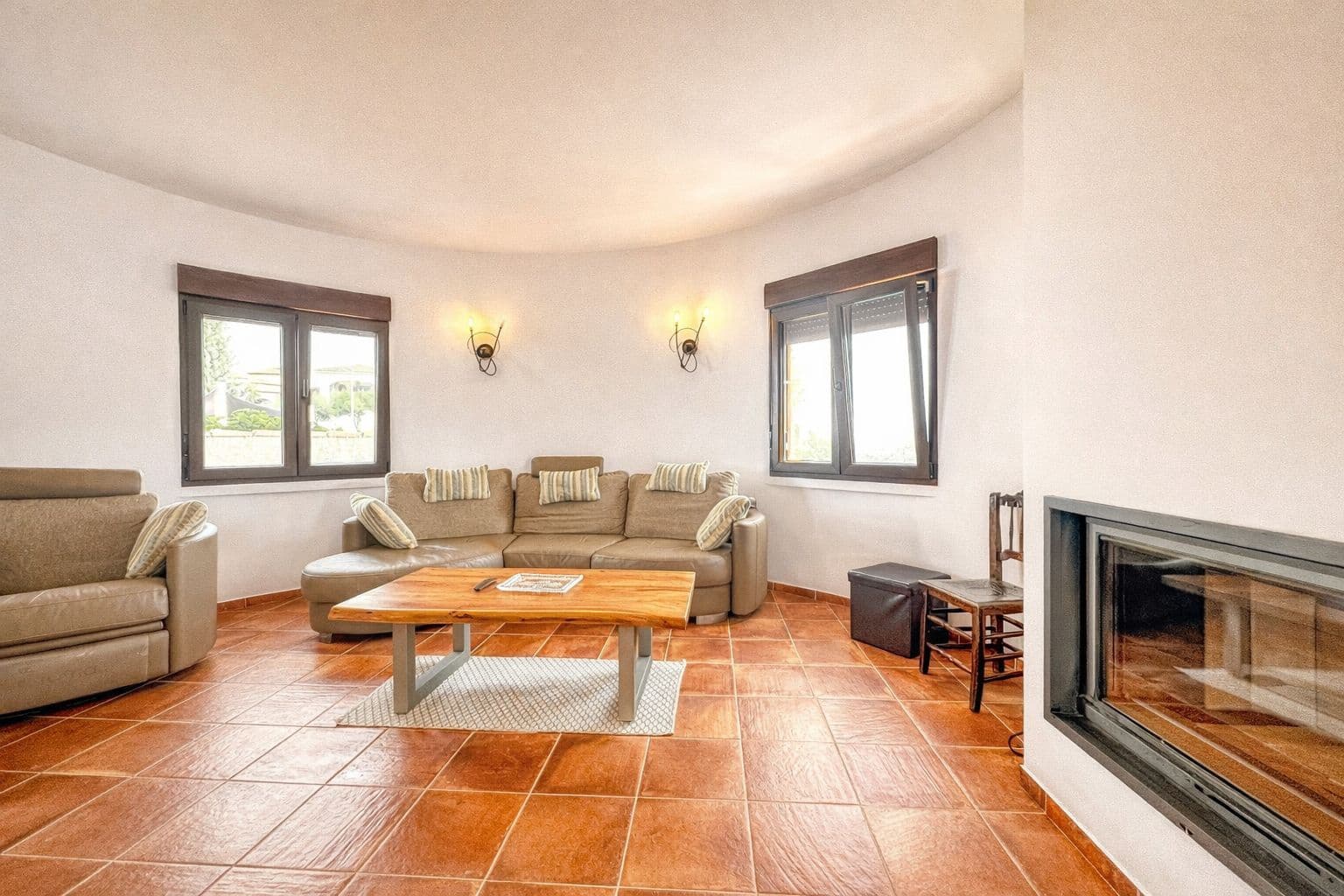 3 slaapkamer Villa te koop in L'Atzuvia met garage - € 550.000 (Ref: 9409018)