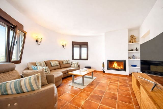 3 slaapkamer Villa te koop in L'Atzúvia met garage - € 550.000 (Ref: 9409018)