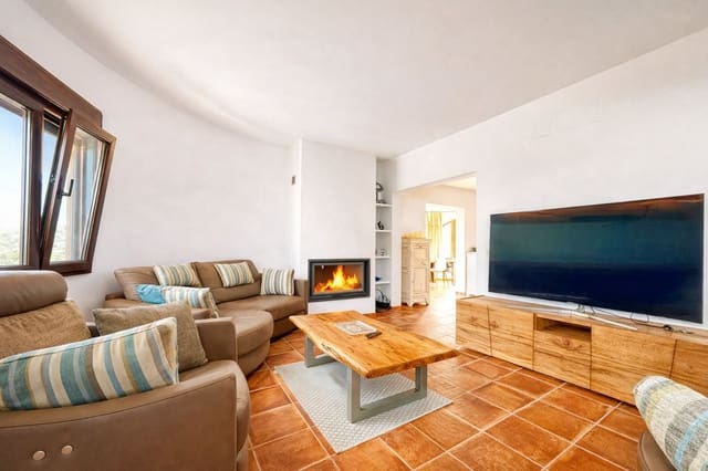 3 slaapkamer Villa te koop in L'Atzúvia met garage - € 550.000 (Ref: 9409018)