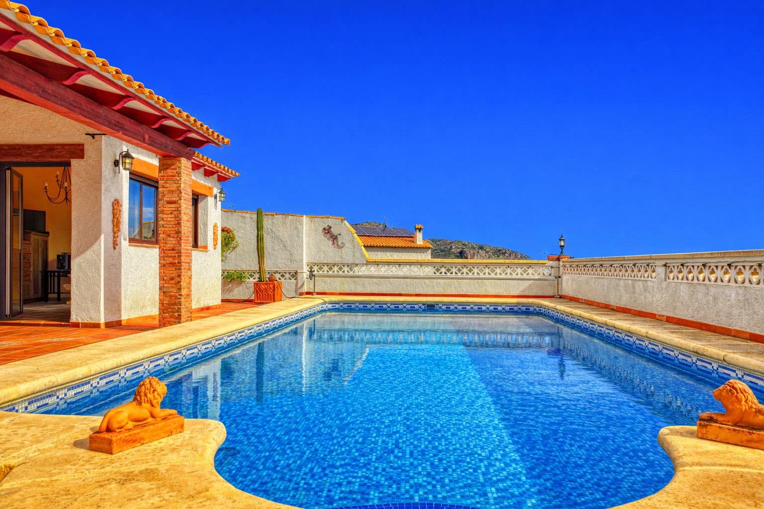 3 slaapkamer Villa te koop in L'Atzuvia met garage - € 550.000 (Ref: 9409018)