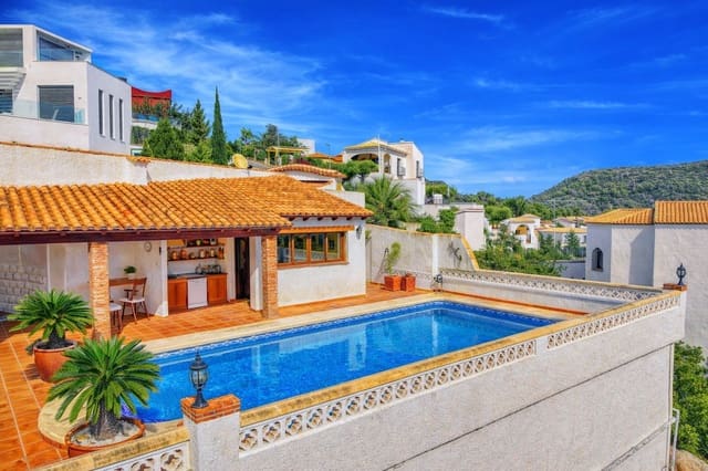 3 slaapkamer Villa te koop in L'Atzúvia met garage - € 550.000 (Ref: 9409018)