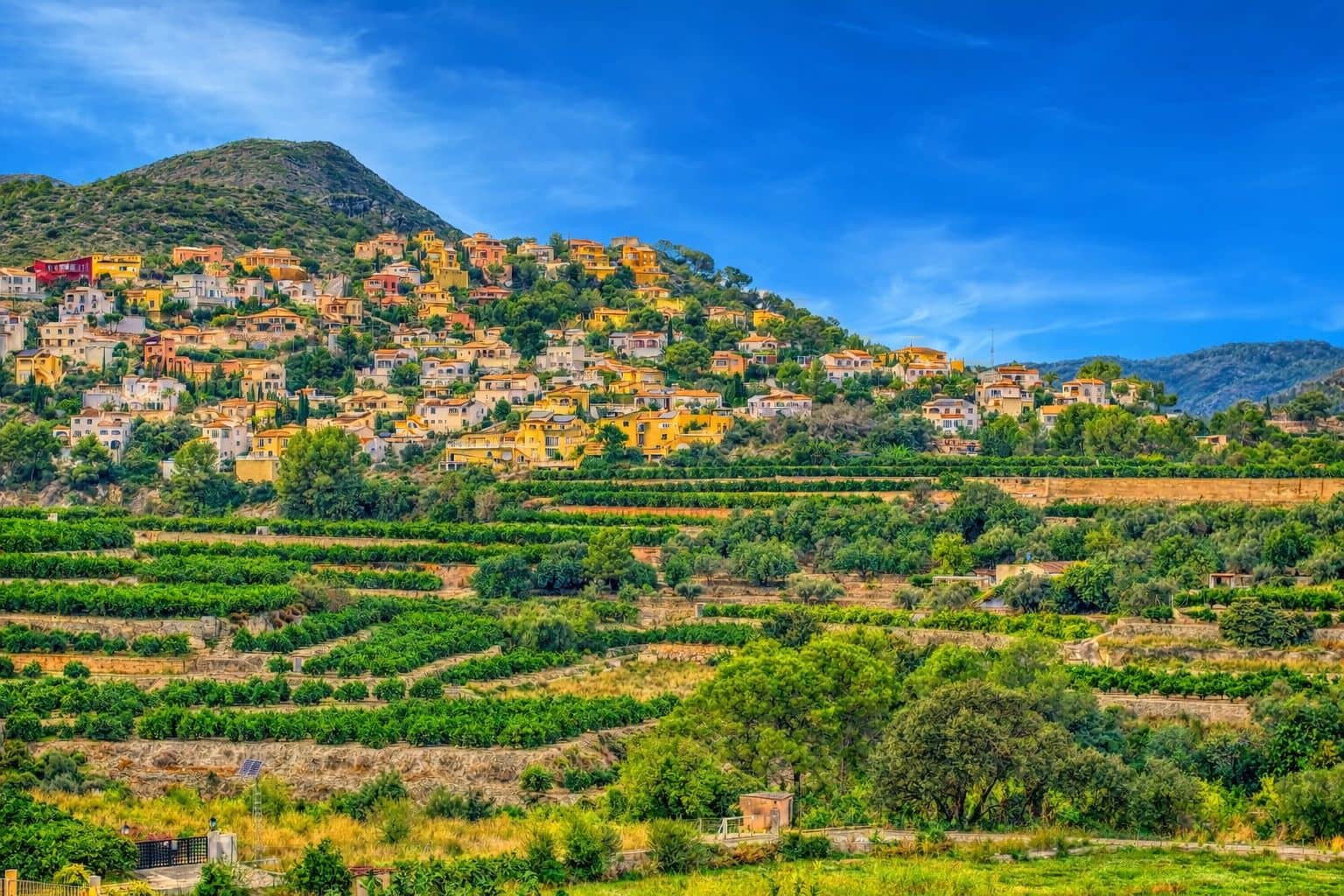 3 slaapkamer Villa te koop in L'Atzuvia met garage - € 550.000 (Ref: 9409018)