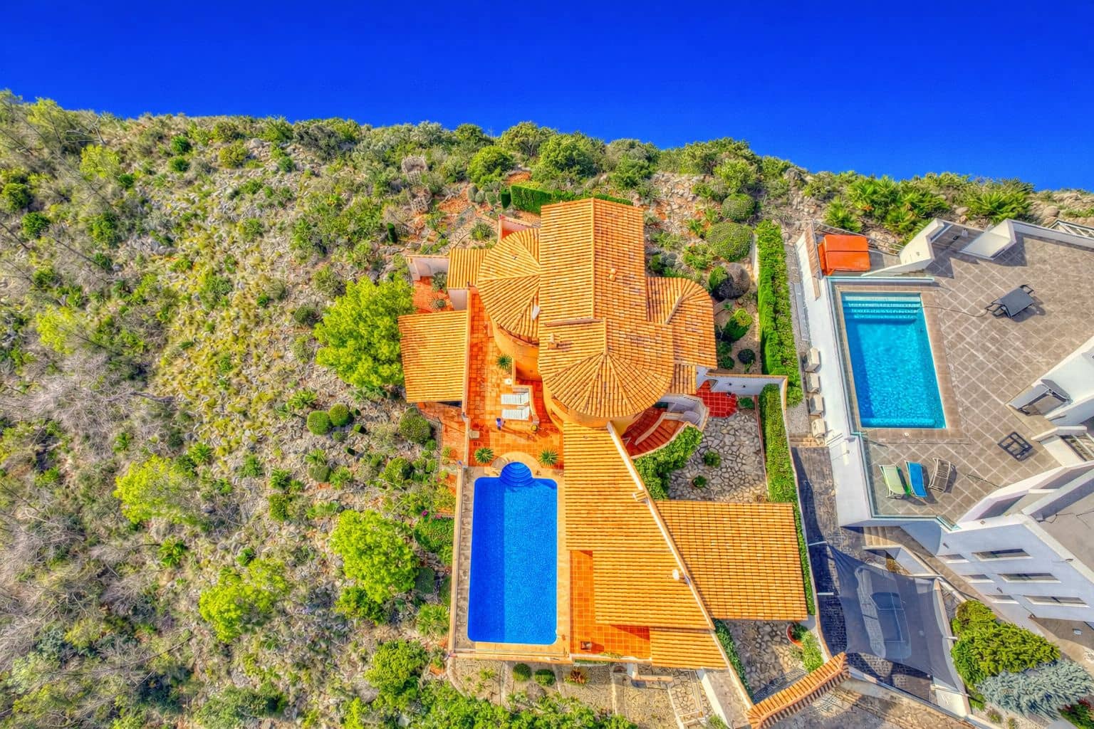 3 slaapkamer Villa te koop in L'Atzuvia met garage - € 550.000 (Ref: 9409018)