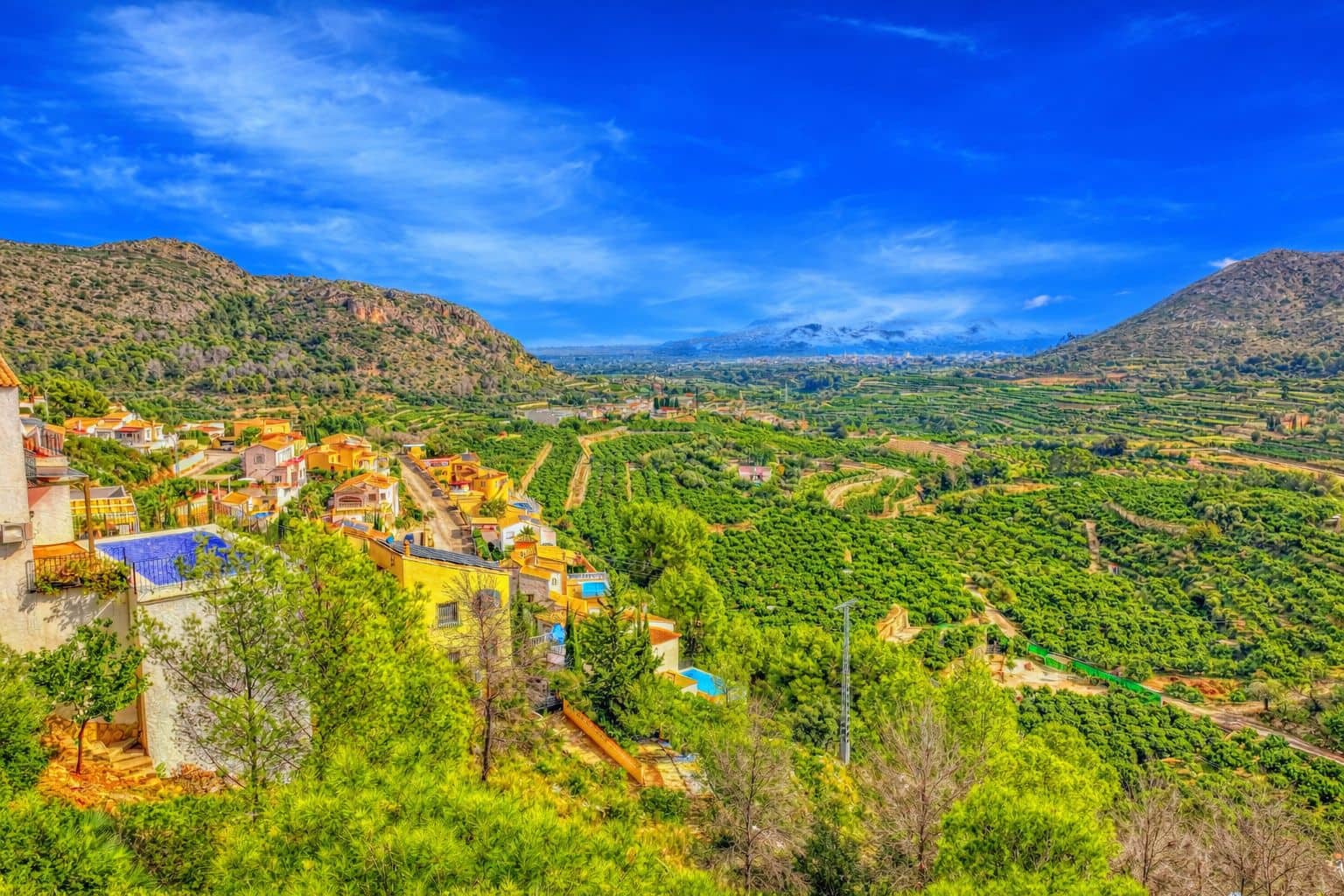 3 slaapkamer Villa te koop in L'Atzuvia met garage - € 550.000 (Ref: 9409018)