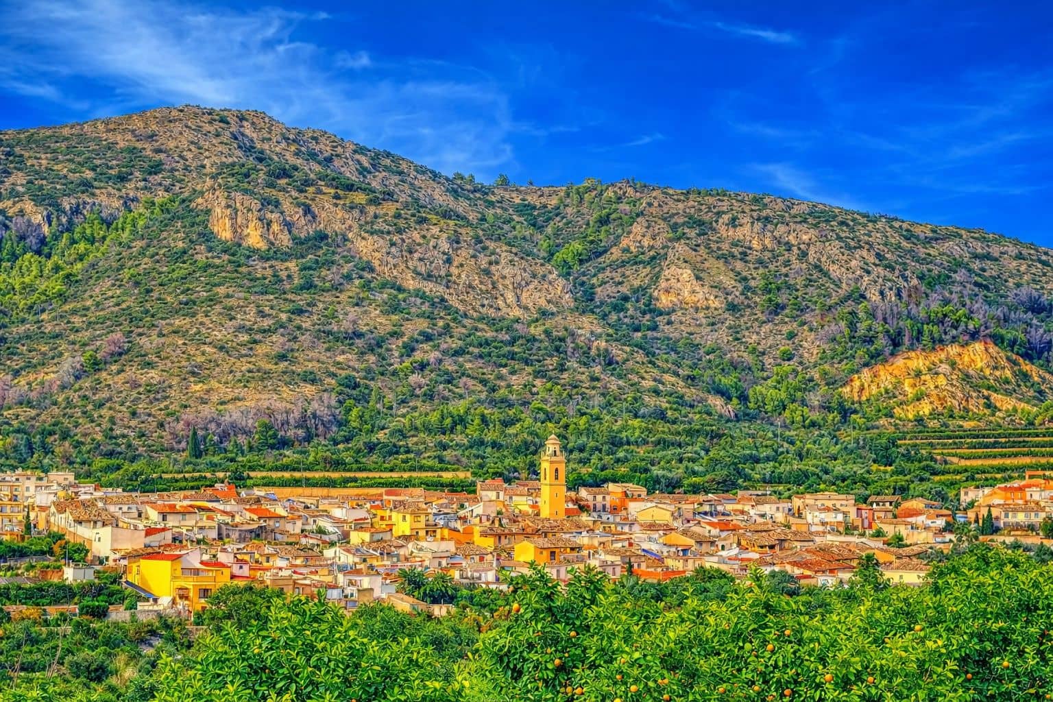 3 slaapkamer Villa te koop in L'Atzuvia met garage - € 550.000 (Ref: 9409018)