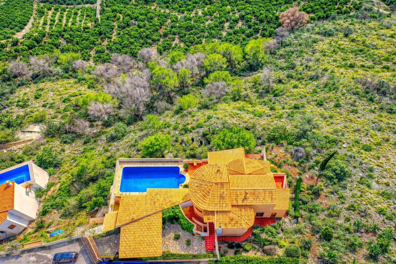 3 slaapkamer Villa te koop in L'Atzuvia met garage - € 550.000 (Ref: 9409018)