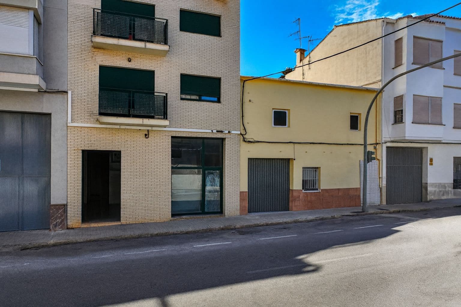 Commercial for sale in Pego - € 45,000 (Ref: 9441670)