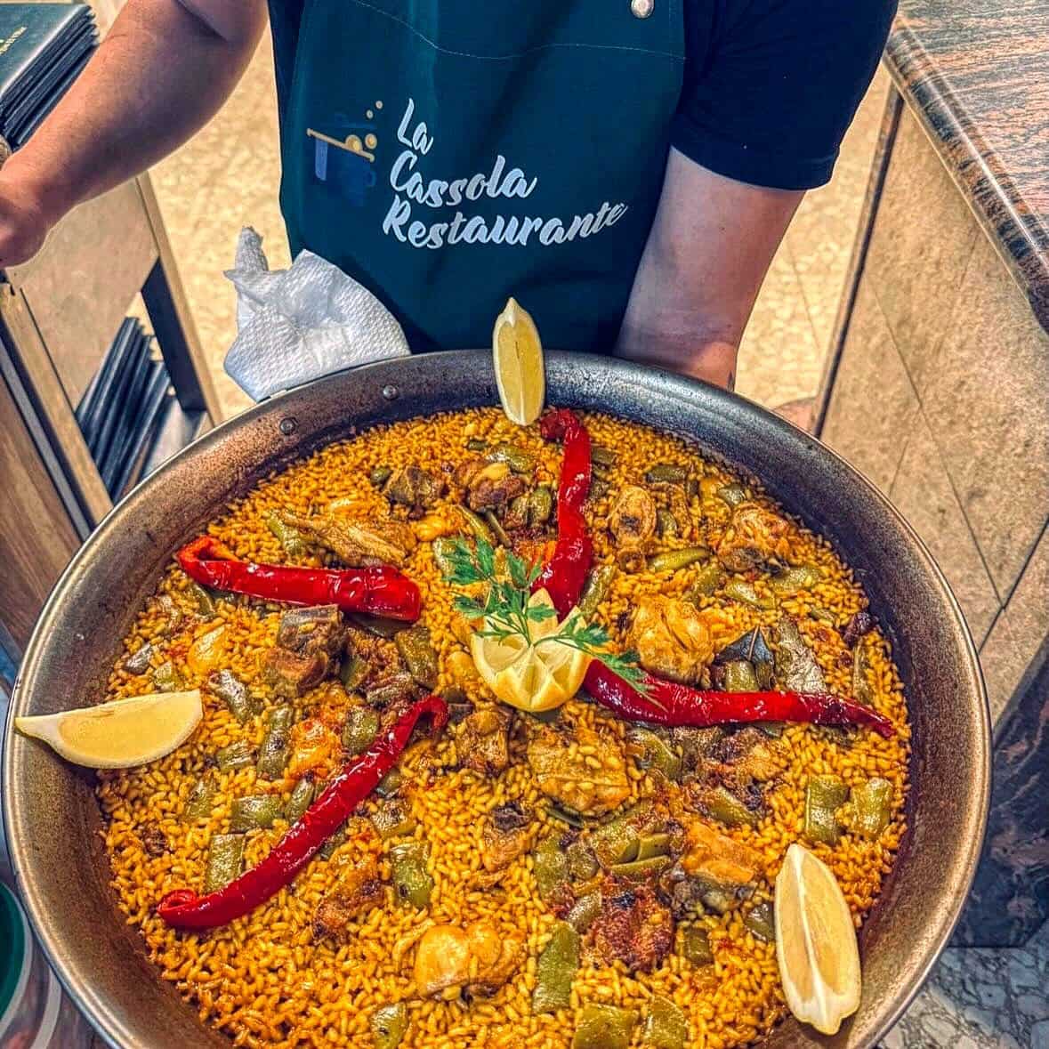 Restaurante/Bar para venda em Oliva - 210 000 € (Ref: 9442854)