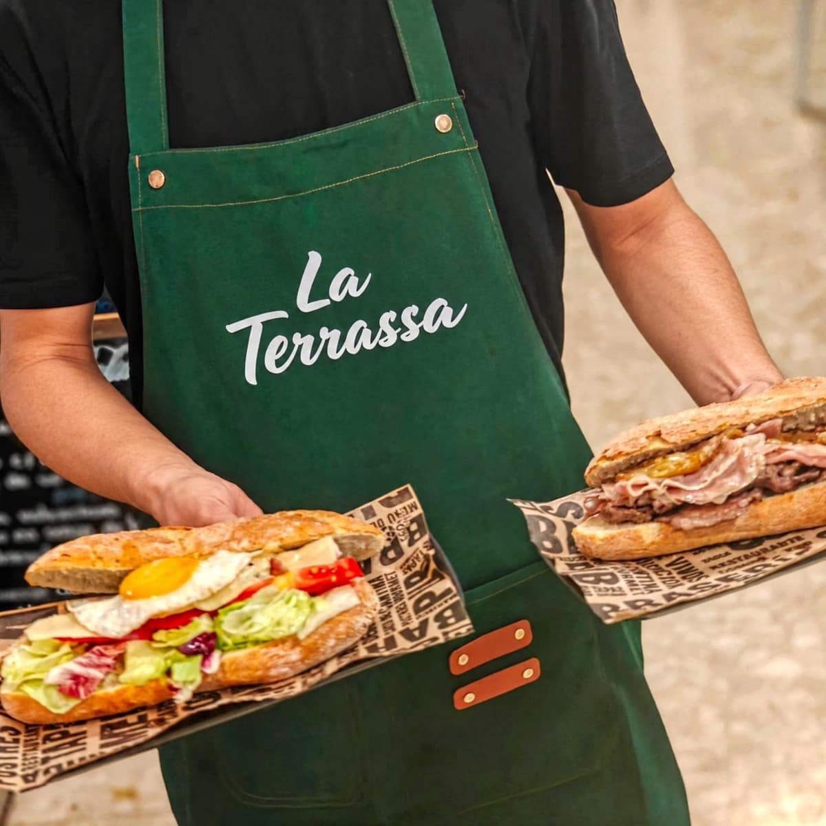 Restaurant/Bar for sale in Oliva - € 210,000 (Ref: 9442854)