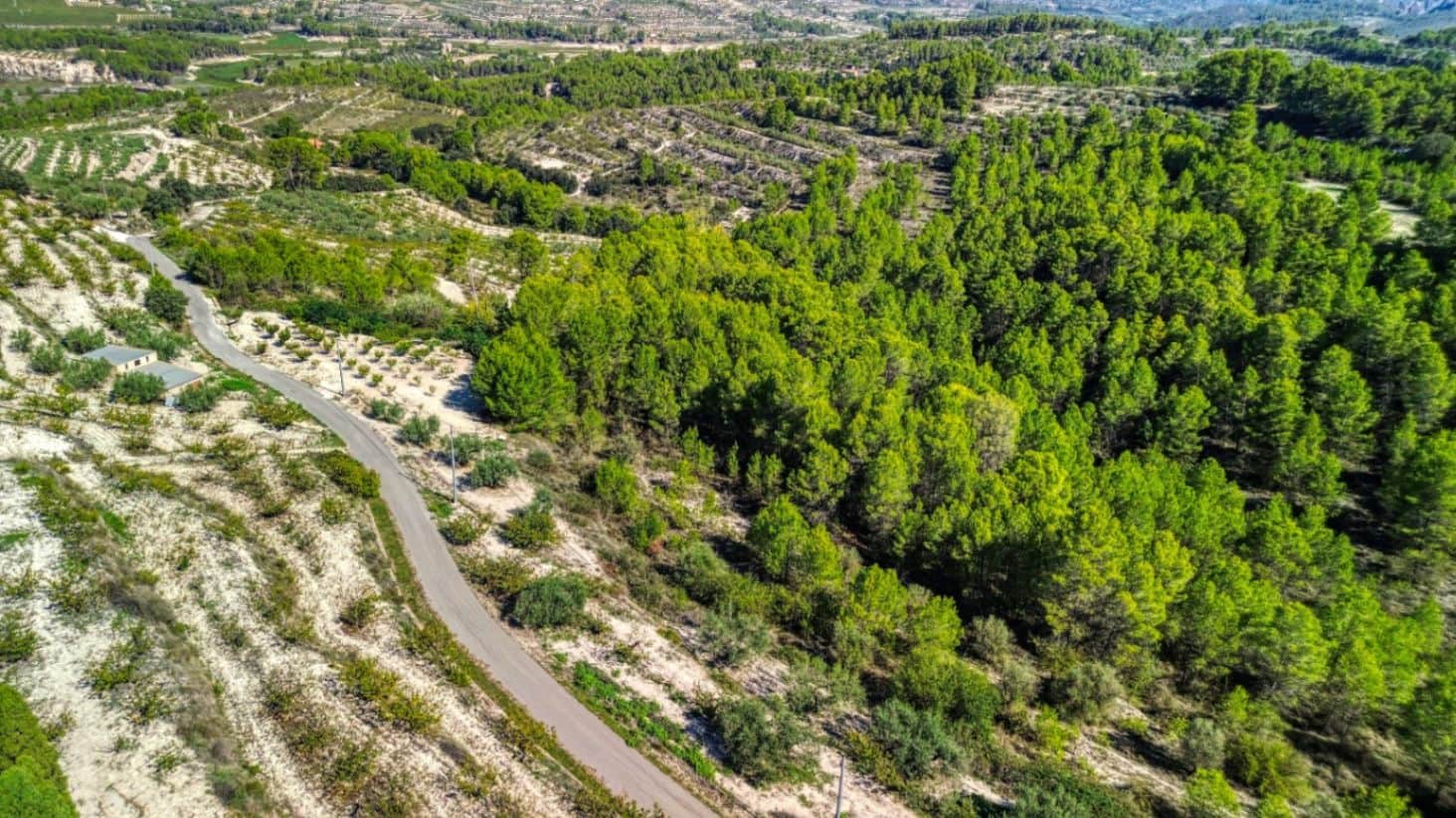 8 soveværelse Finca/Landehus til salg i Planes med swimmingpool garage - € 450.000 (Ref: 9451479)