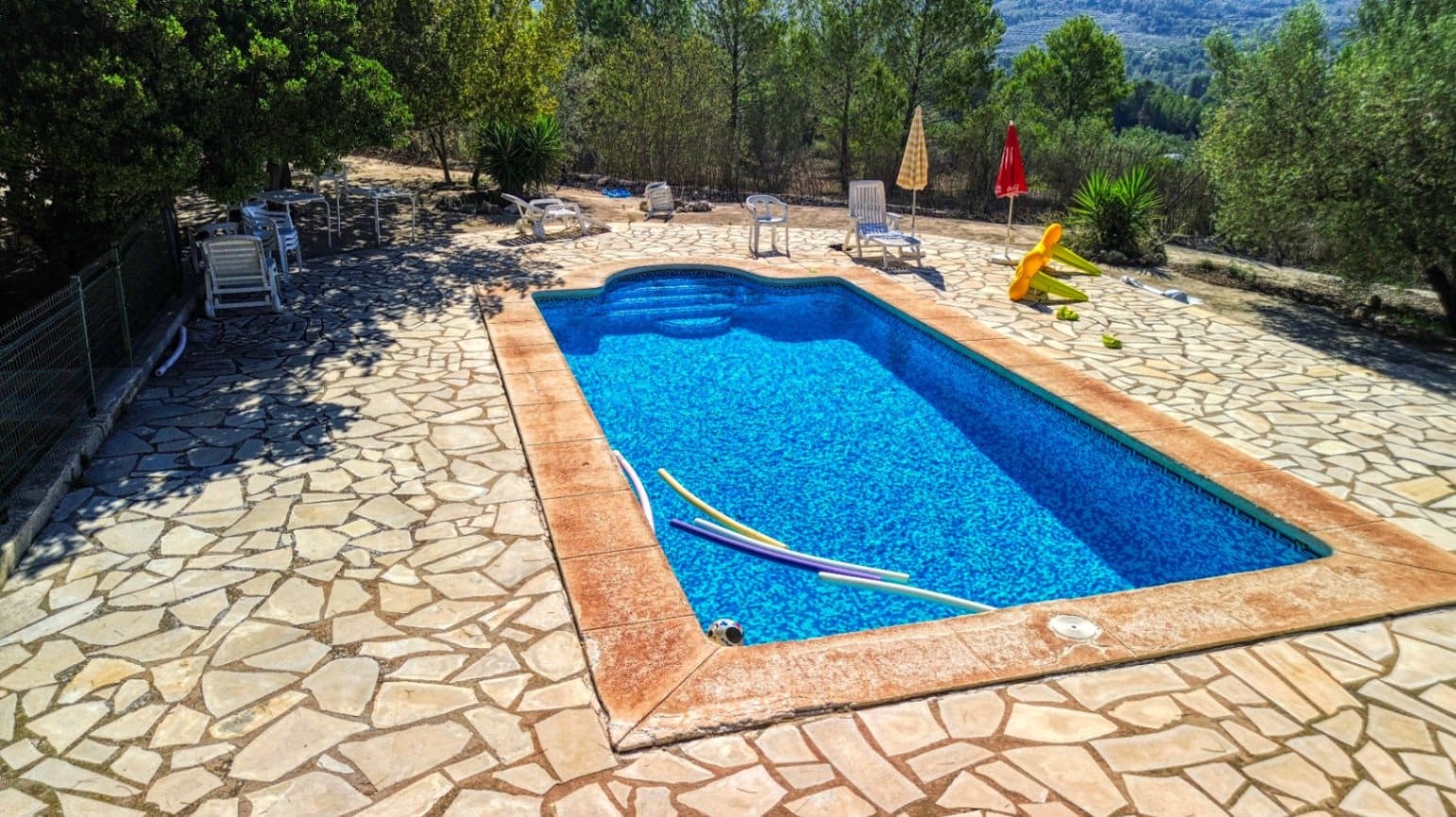 8 soveværelse Finca/Landehus til salg i Planes med swimmingpool garage - € 450.000 (Ref: 9451479)