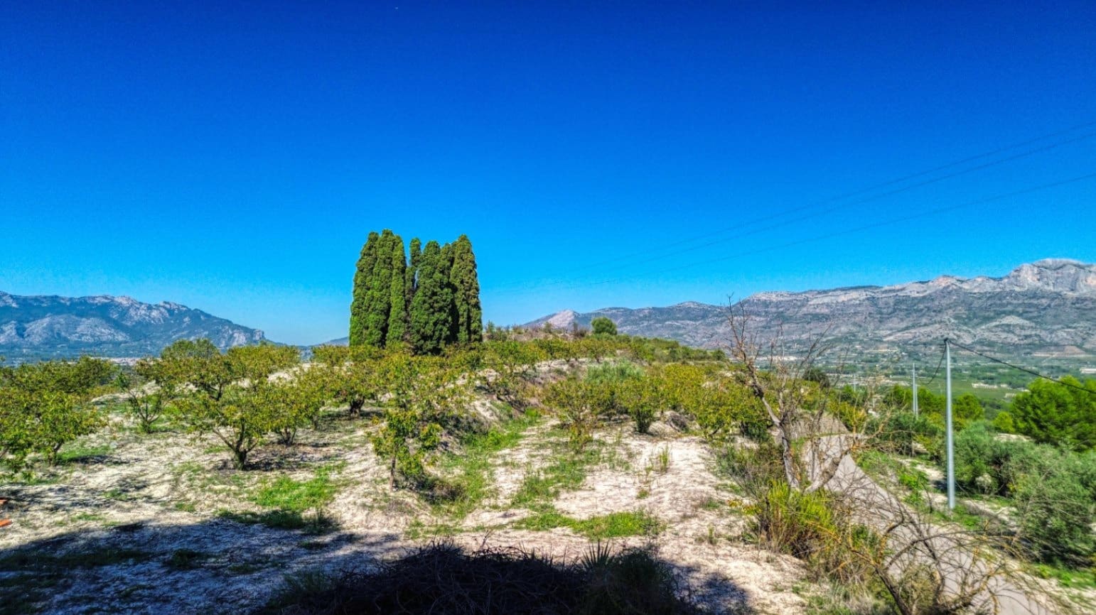 8 soveværelse Finca/Landehus til salg i Planes med swimmingpool garage - € 450.000 (Ref: 9451479)