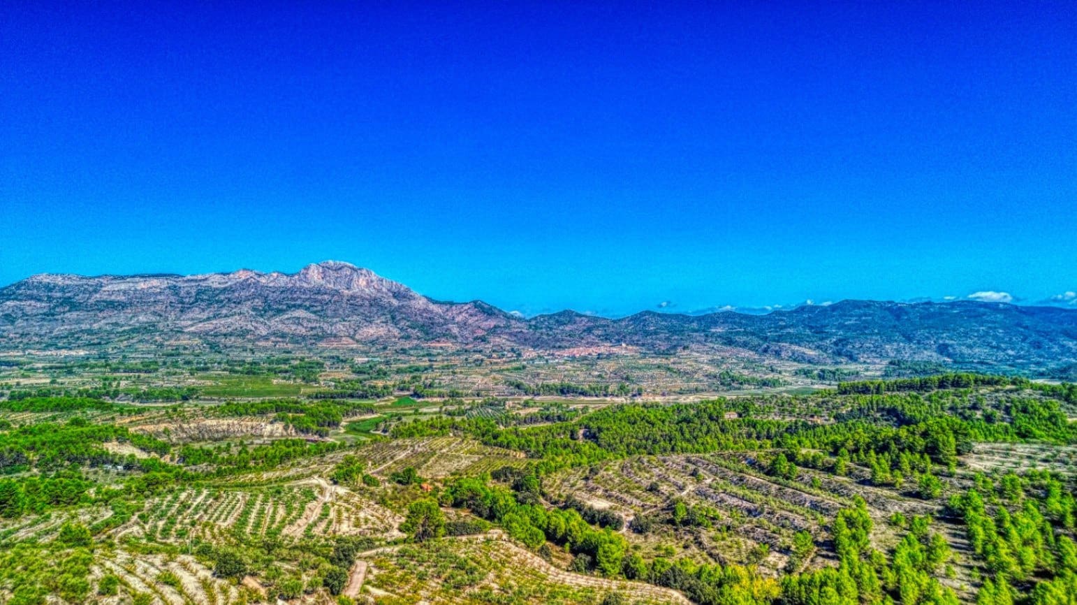 8 soveværelse Finca/Landehus til salg i Planes med swimmingpool garage - € 450.000 (Ref: 9451479)