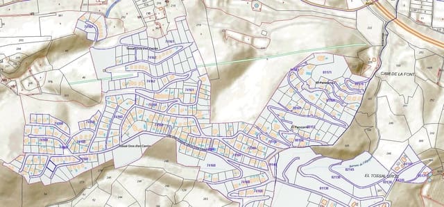 Tontti myytävänä paikassa La Font d'En Carròs - 50 000 € (Ref: 9453028)