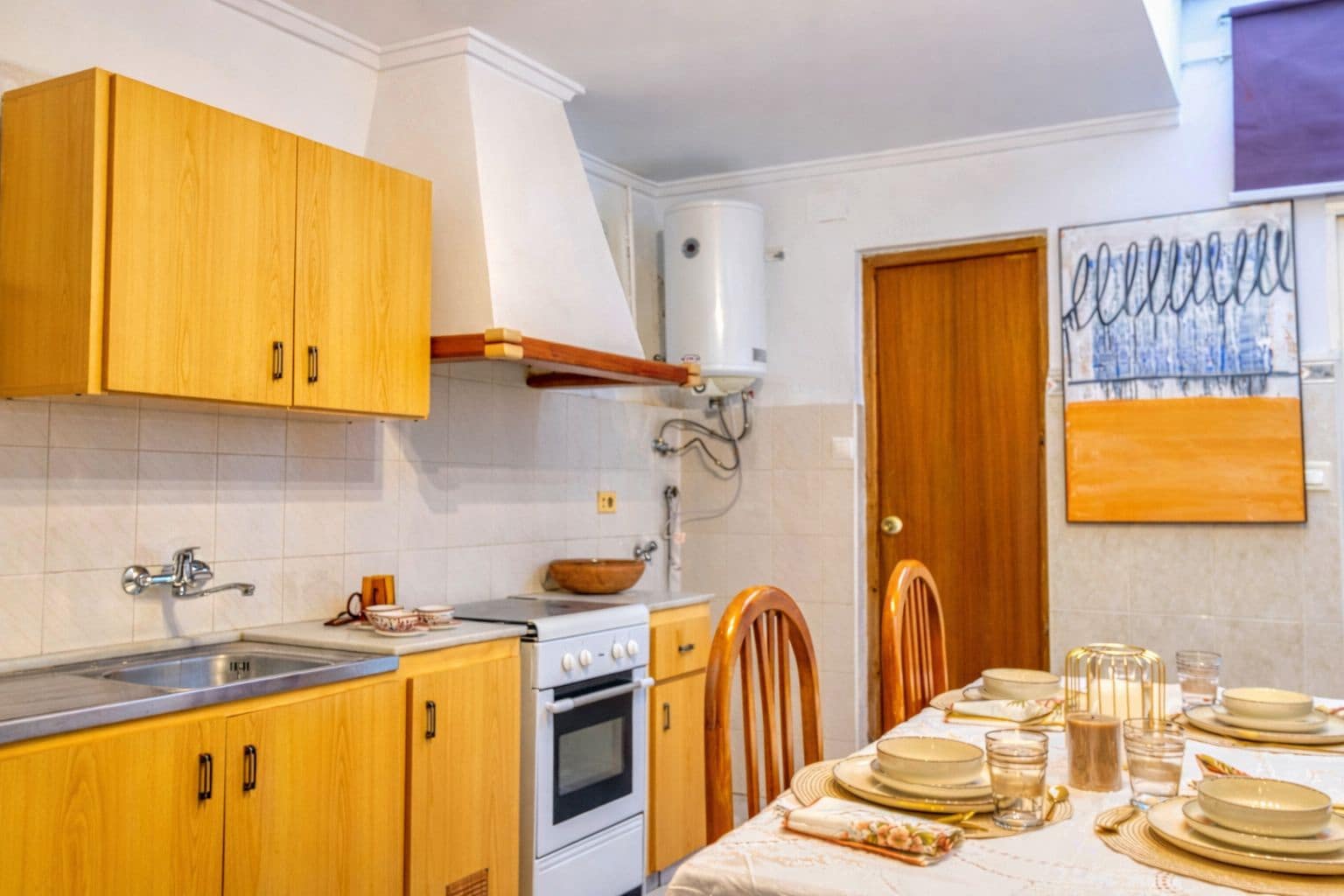 3 makuuhuone Omakotitalo myytävänä paikassa Pego mukana 
autotalli - 80 000 € (Ref: 9475760)