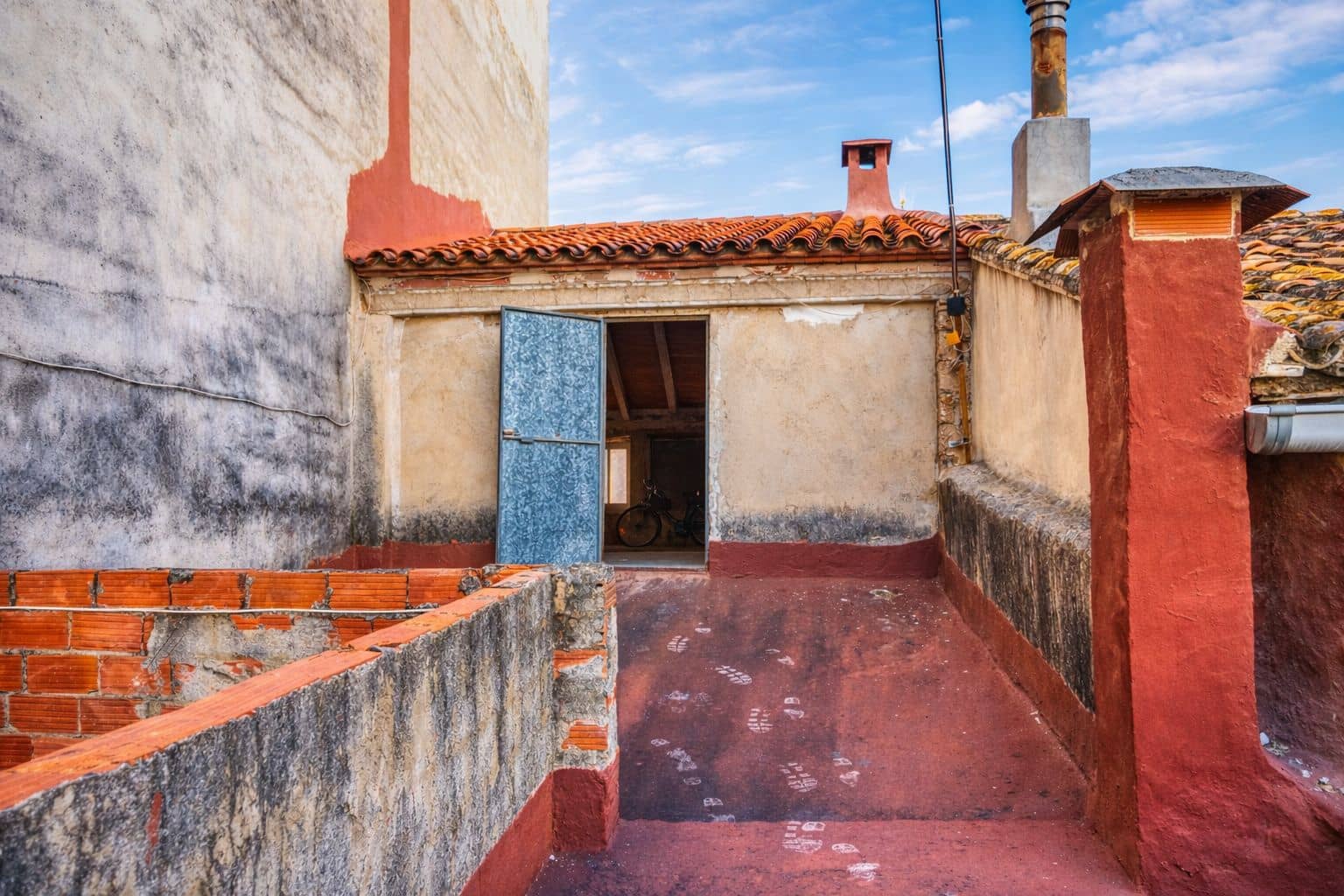 3 makuuhuone Omakotitalo myytävänä paikassa Pego mukana 
autotalli - 80 000 € (Ref: 9475760)