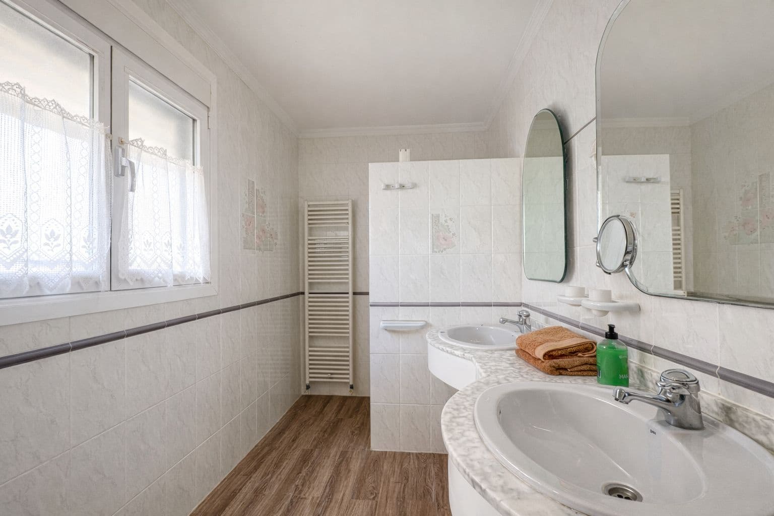 5 bedroom Villa for sale in Denia with pool garage - € 795,000 (Ref: 9478923)