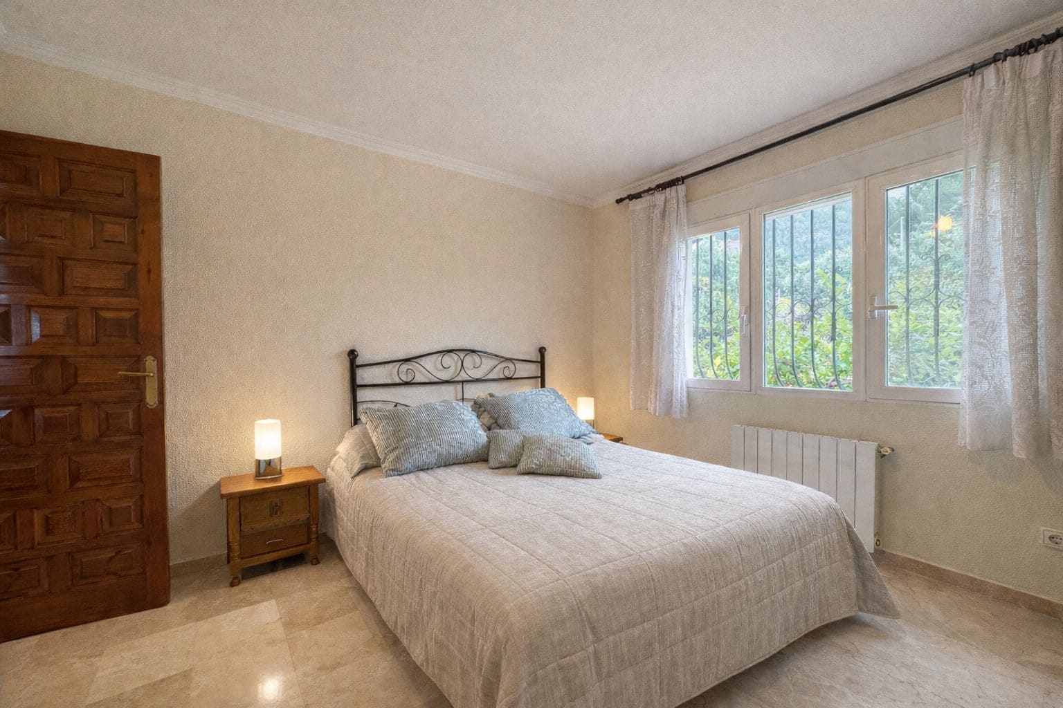 5 bedroom Villa for sale in Denia with pool garage - € 795,000 (Ref: 9478923)