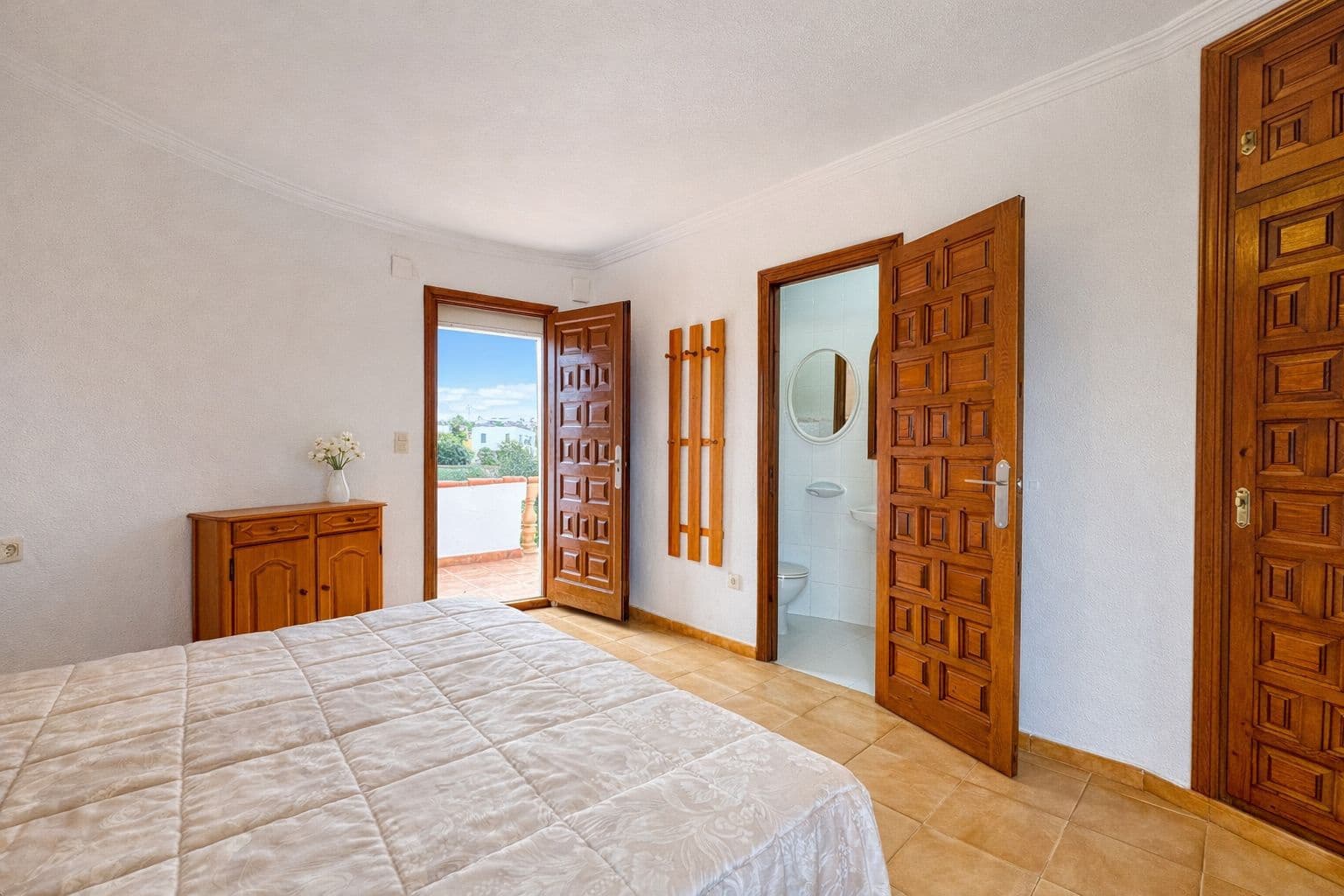 5 bedroom Villa for sale in Denia with pool garage - € 795,000 (Ref: 9478923)