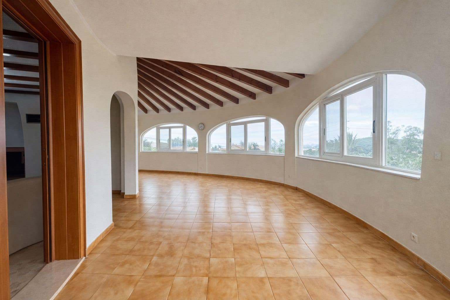 5 bedroom Villa for sale in Denia with pool garage - € 795,000 (Ref: 9478923)