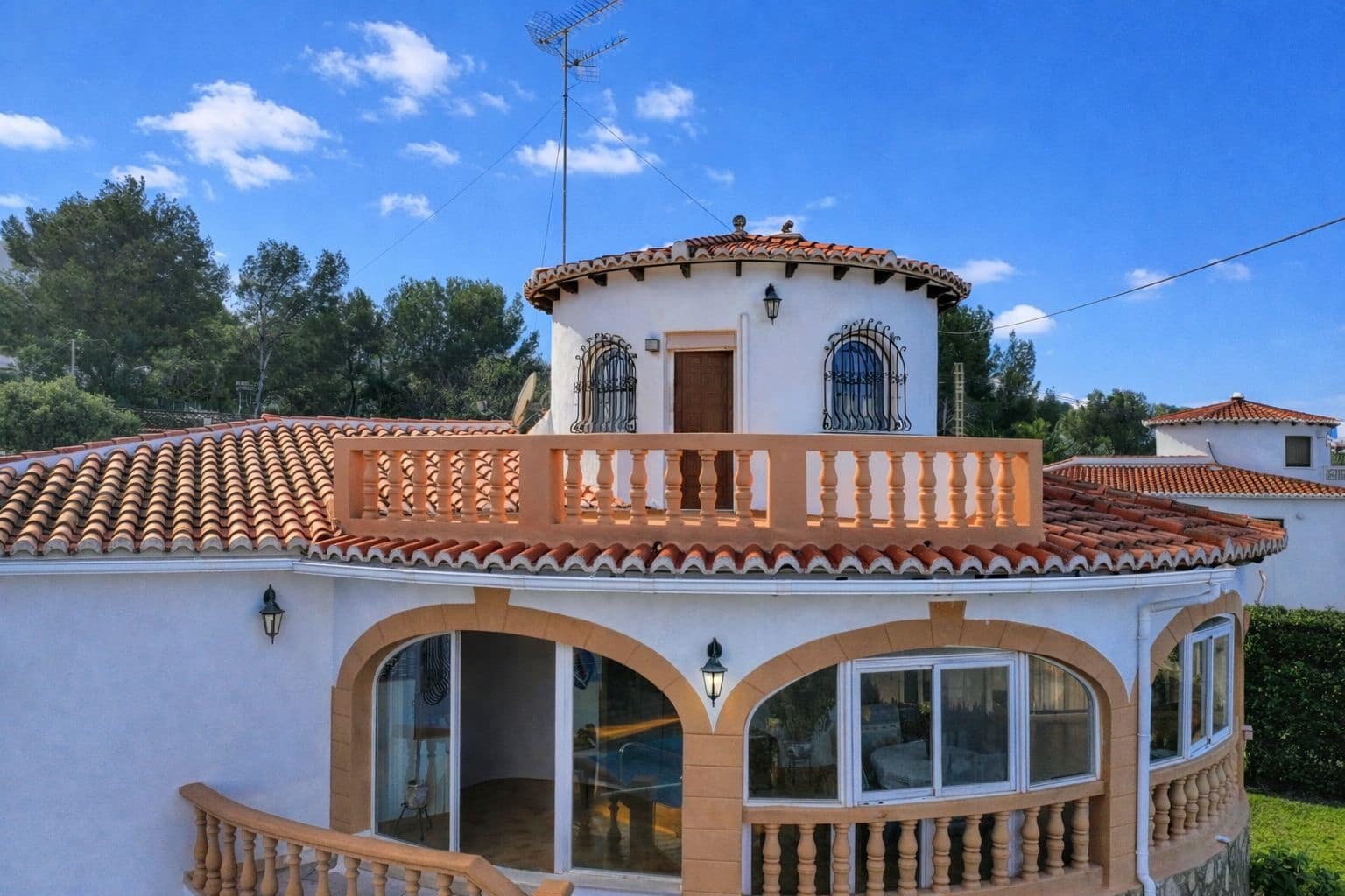5 bedroom Villa for sale in Denia with pool garage - € 795,000 (Ref: 9478923)