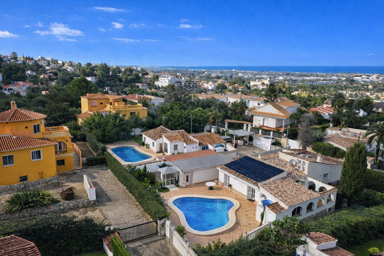 5 bedroom Villa for sale in Denia with pool garage - € 795,000 (Ref: 9478923)
