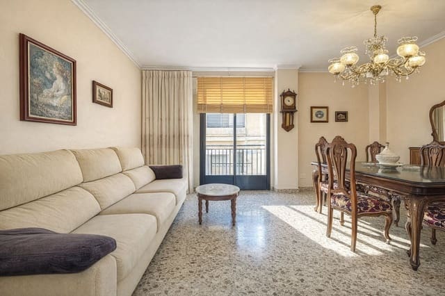 4 makuuhuone Omakotitalo myytävänä paikassa Pego - 185 000 € (Ref: 9596789)