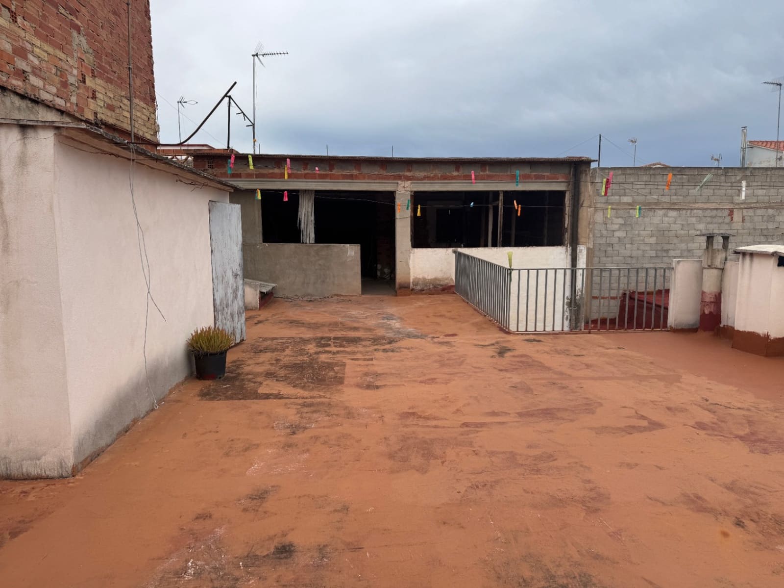 4 bedroom Townhouse for sale in Pego - € 195,000 (Ref: 9596789)