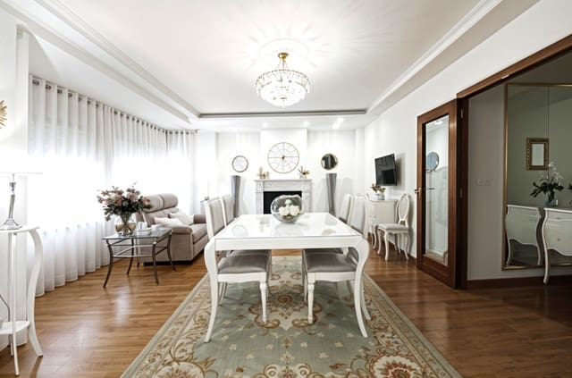 Casa de 3 habitaciones en Pego en venta - 349.000 € (Ref: 9609459)