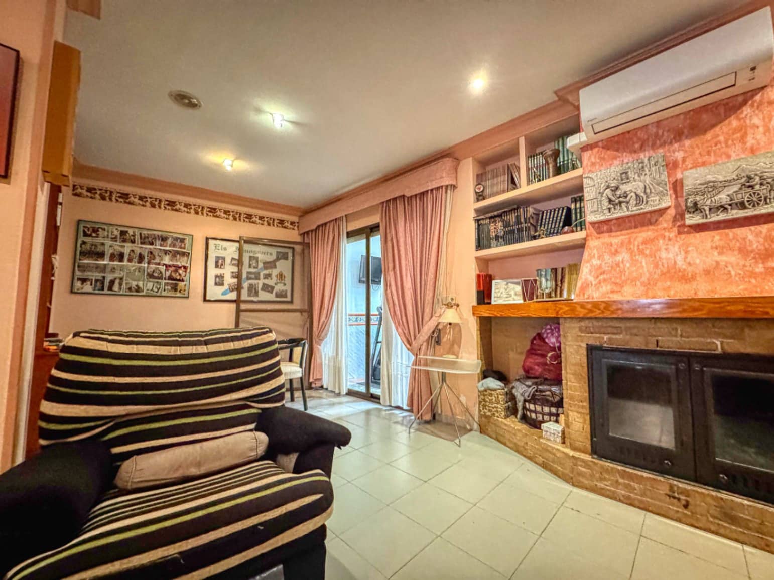 7 slaapkamer Huis te koop in Pego met garage - € 259.000 (Ref: 9618377)