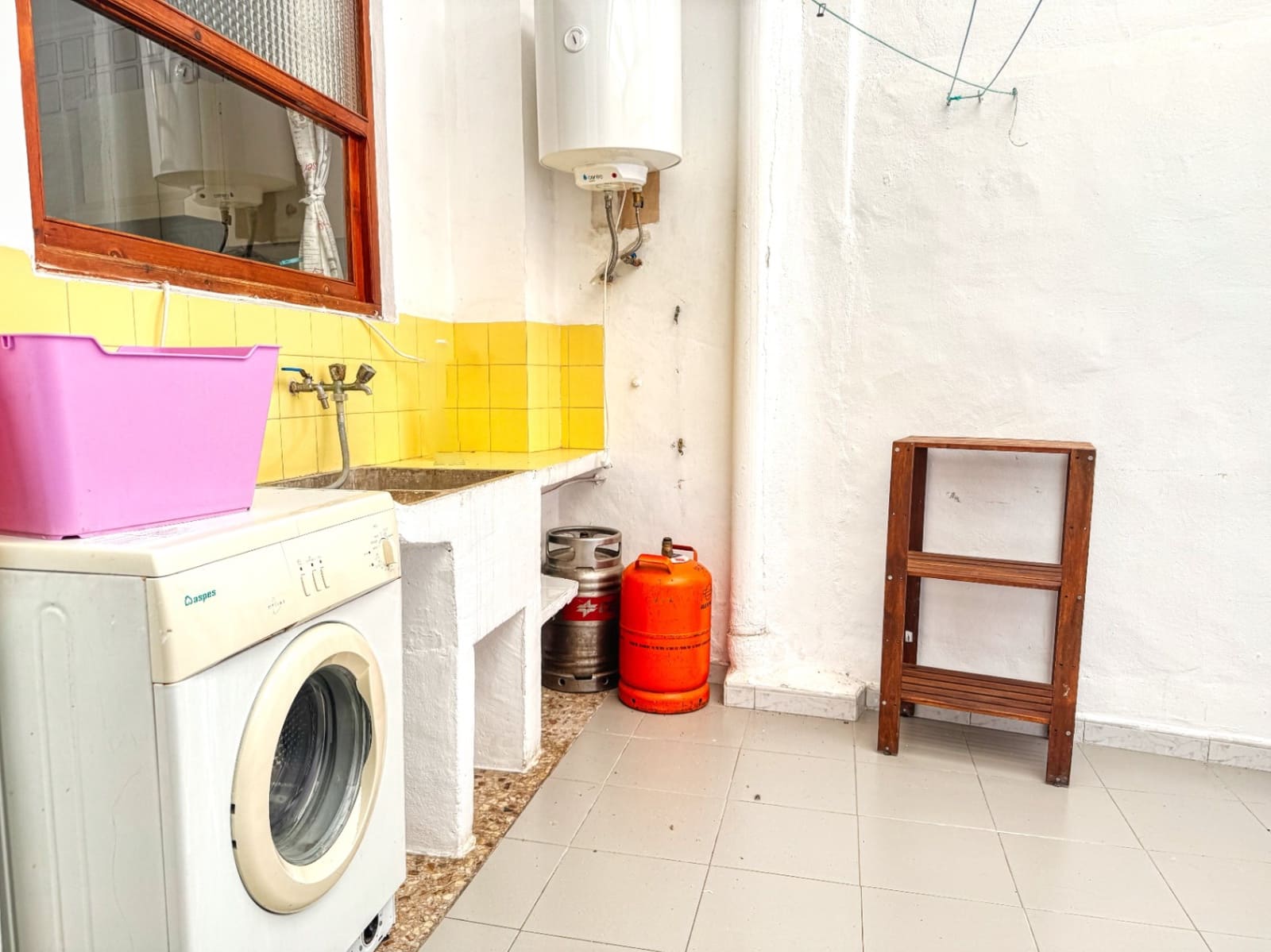 7 slaapkamer Huis te koop in Pego met garage - € 259.000 (Ref: 9618377)