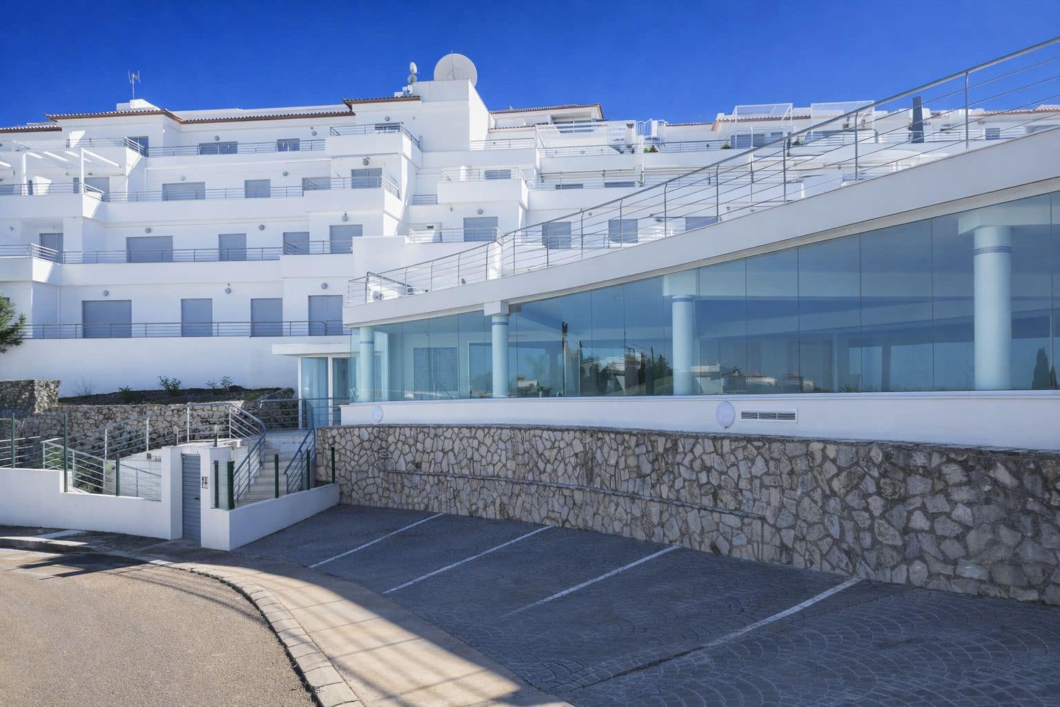 3 bedroom Penthouse for sale in Pego - € 295,000 (Ref: 9650915)