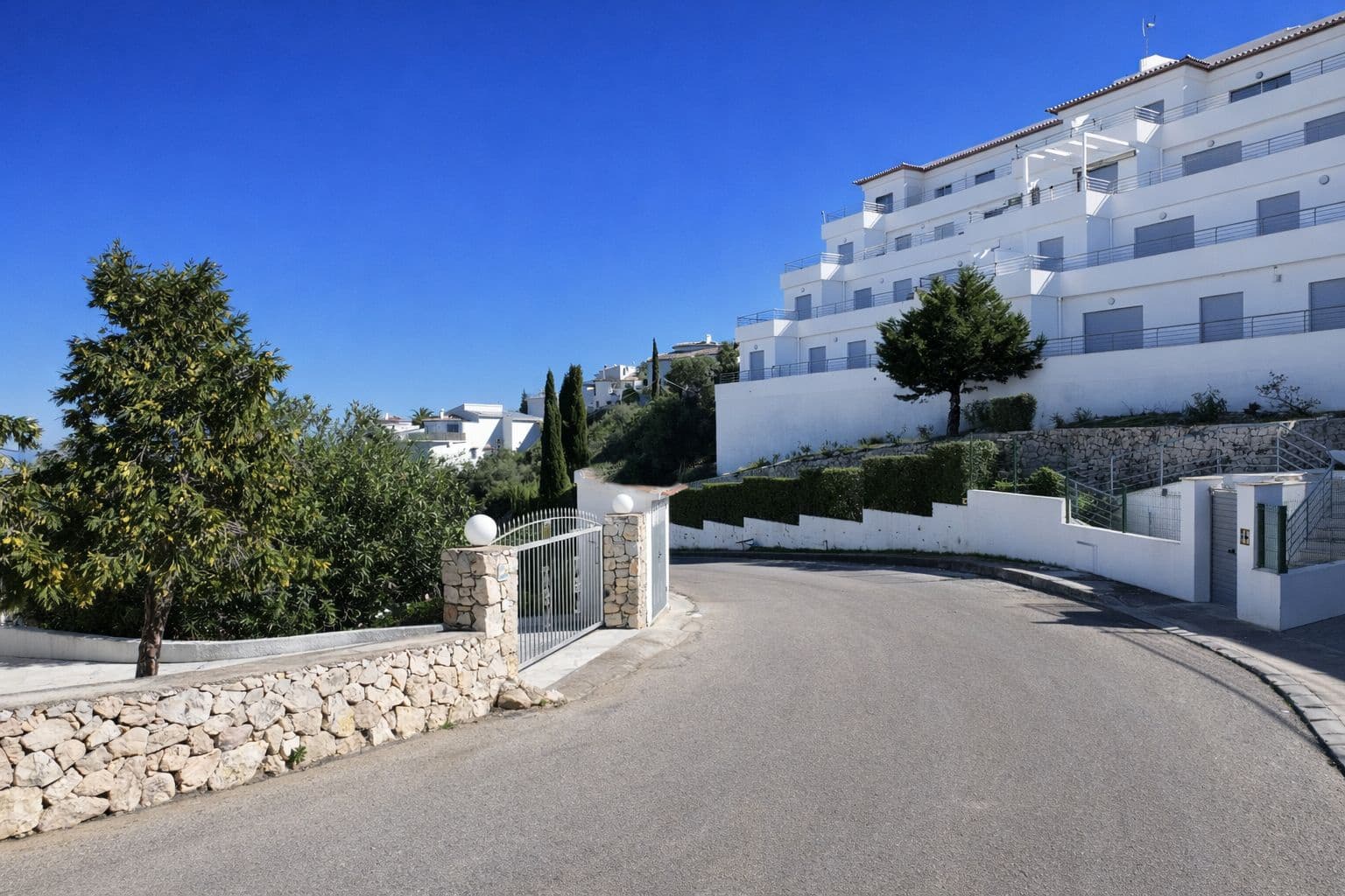 3 bedroom Penthouse for sale in Pego - € 295,000 (Ref: 9650915)