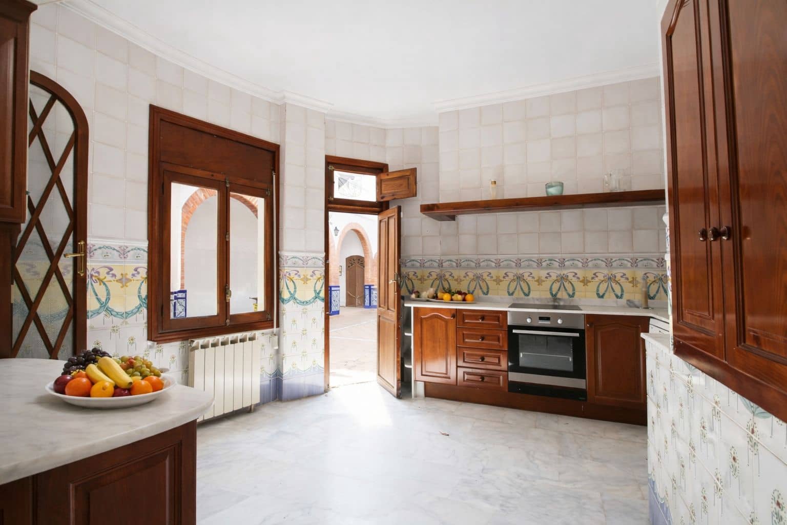 7 slaapkamer Villa te koop in Pego met zwembad garage - € 995.000 (Ref: 9660784)