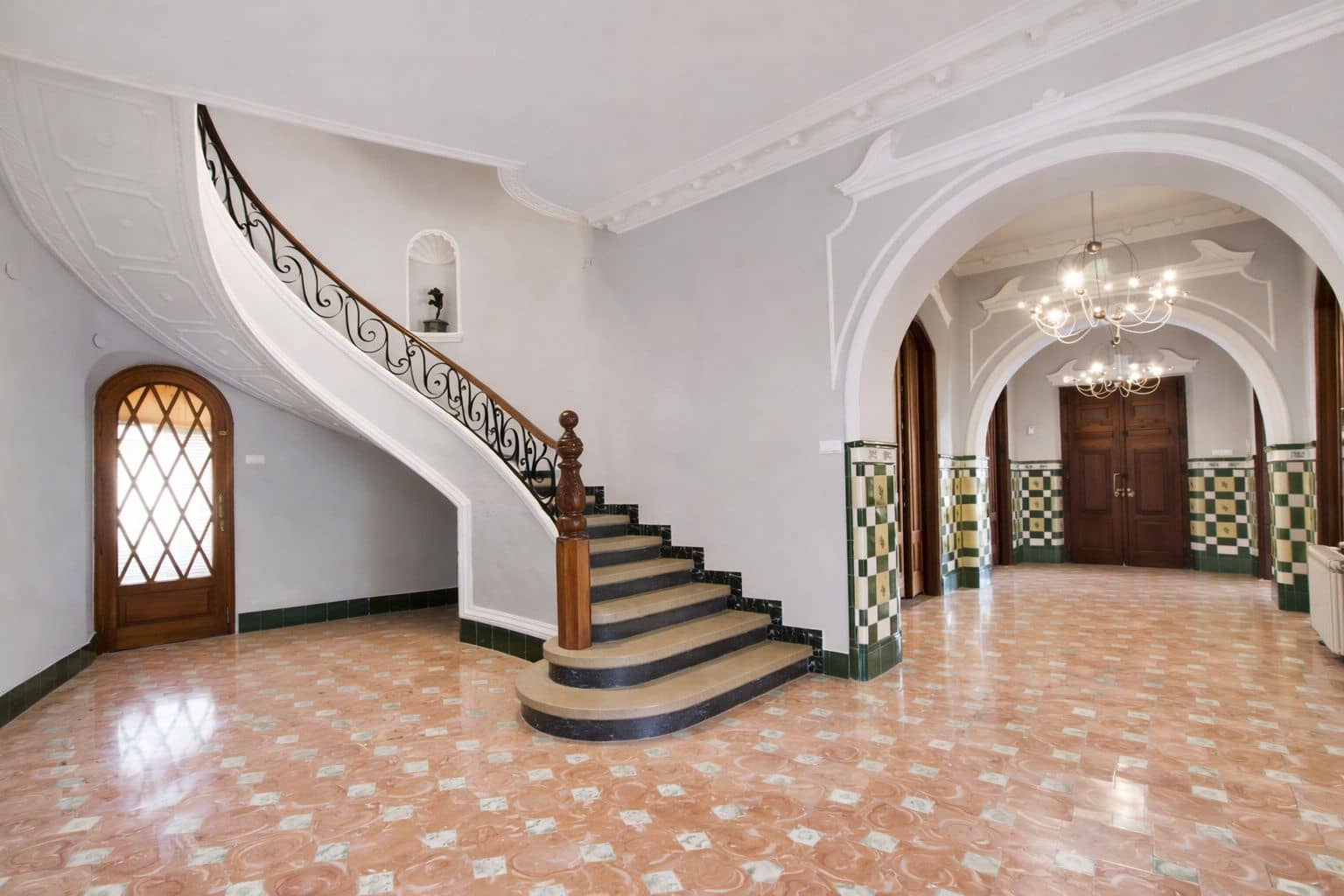 7 slaapkamer Villa te koop in Pego met zwembad garage - € 995.000 (Ref: 9660784)