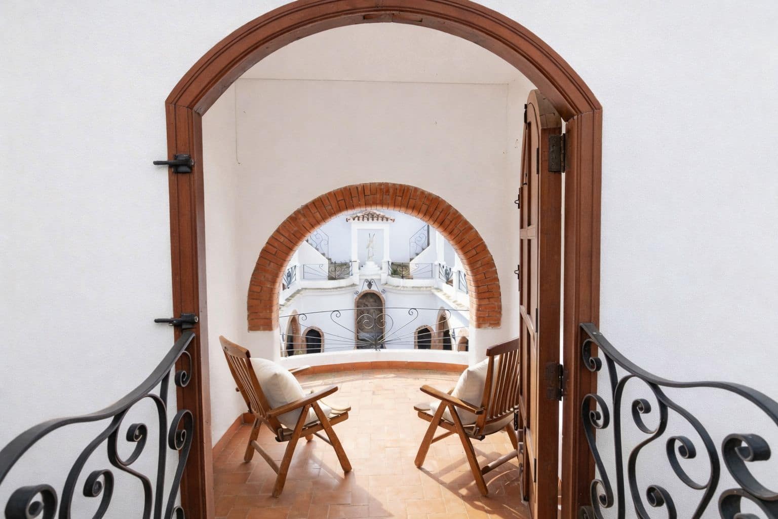 7 slaapkamer Villa te koop in Pego met zwembad garage - € 995.000 (Ref: 9660784)