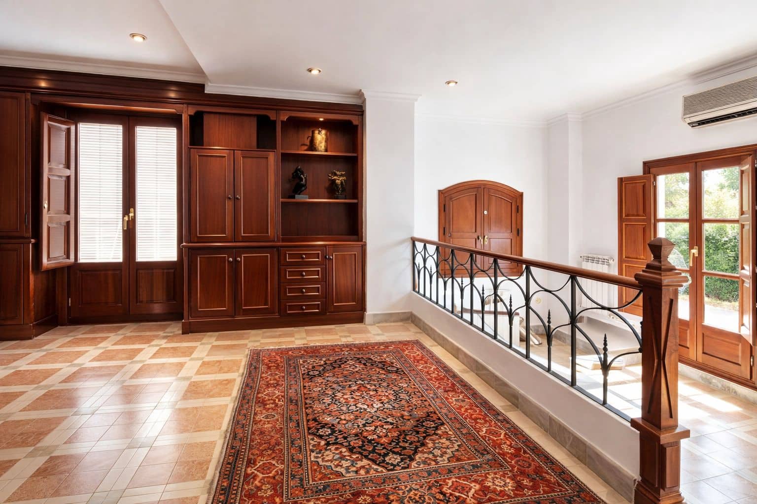 7 slaapkamer Villa te koop in Pego met zwembad garage - € 995.000 (Ref: 9660784)