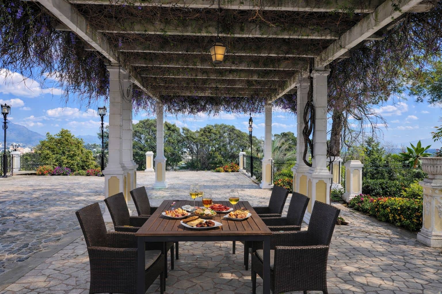 7 slaapkamer Villa te koop in Pego met zwembad garage - € 995.000 (Ref: 9660784)