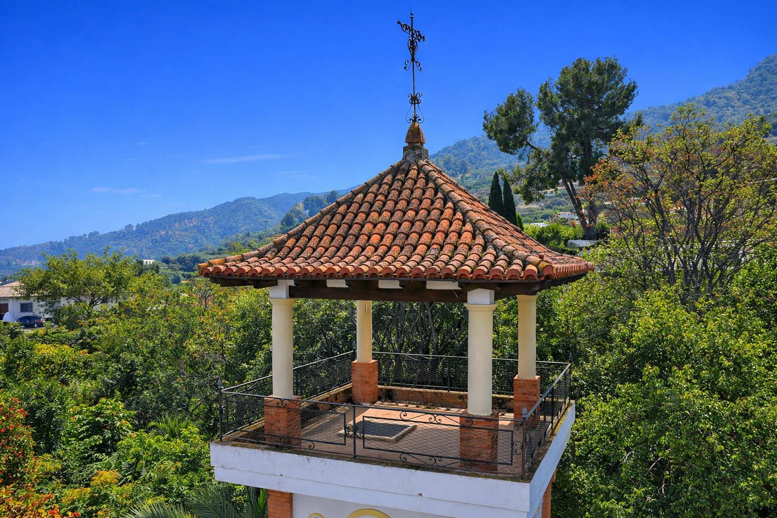 7 slaapkamer Villa te koop in Pego met zwembad garage - € 995.000 (Ref: 9660784)