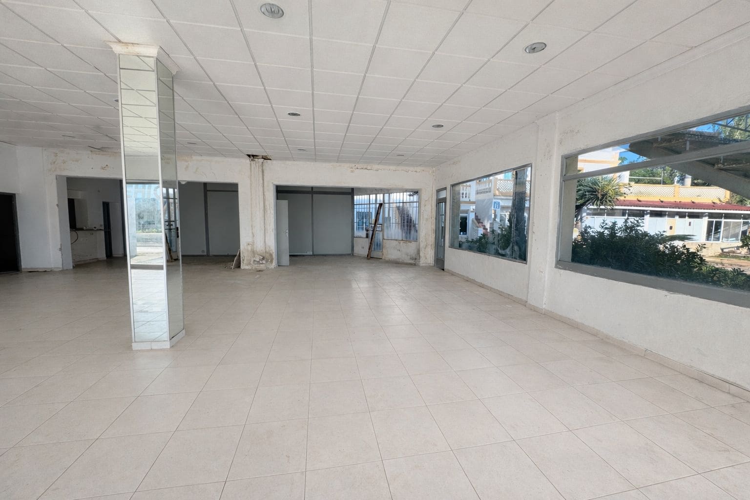 10 bedroom Finca/Country House for sale in Ondara with pool garage - € 1,050,000 (Ref: 9714289)