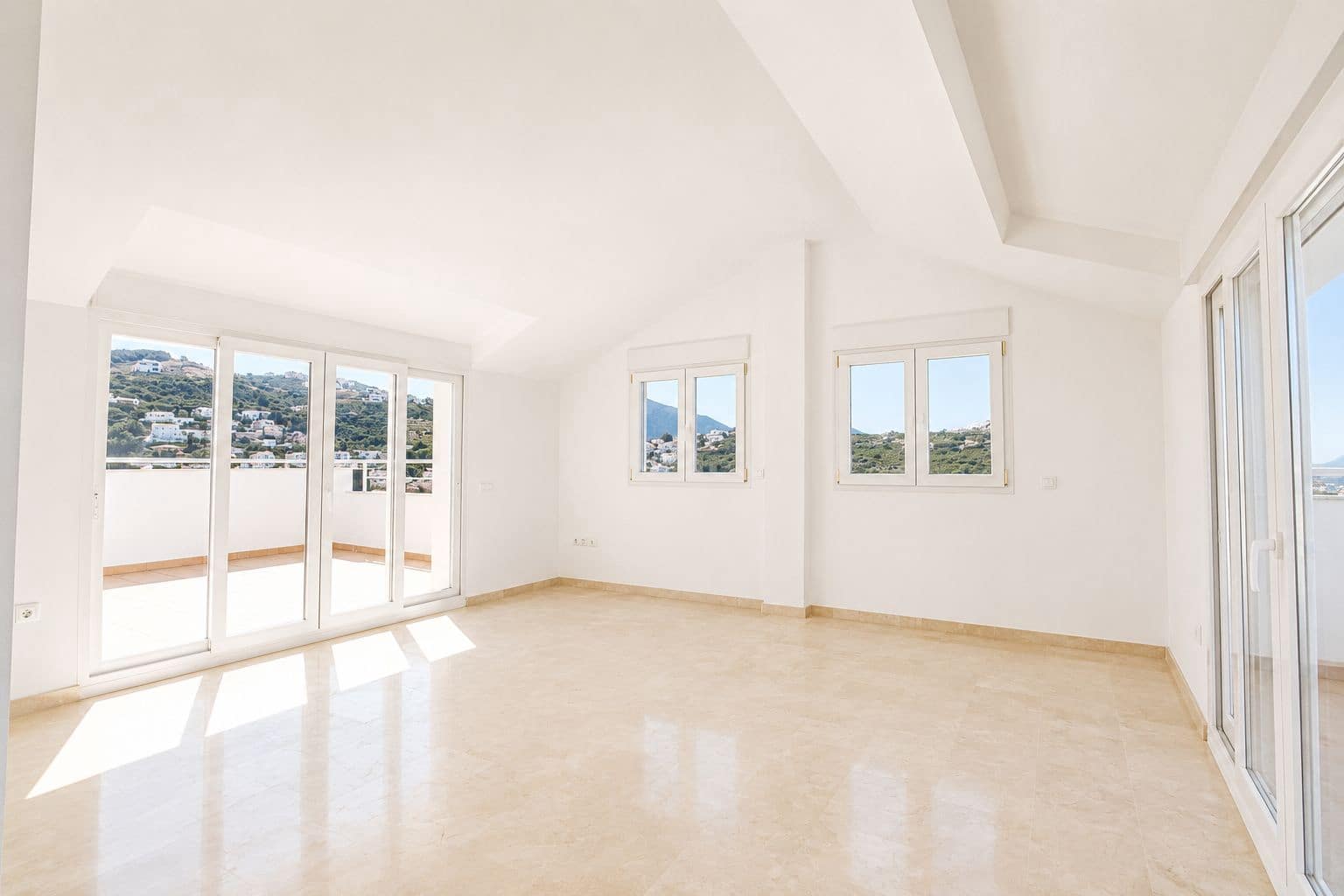 3 camera da letto Attico in vendita in Pego - 389.000 € (Rif: 9731542)
