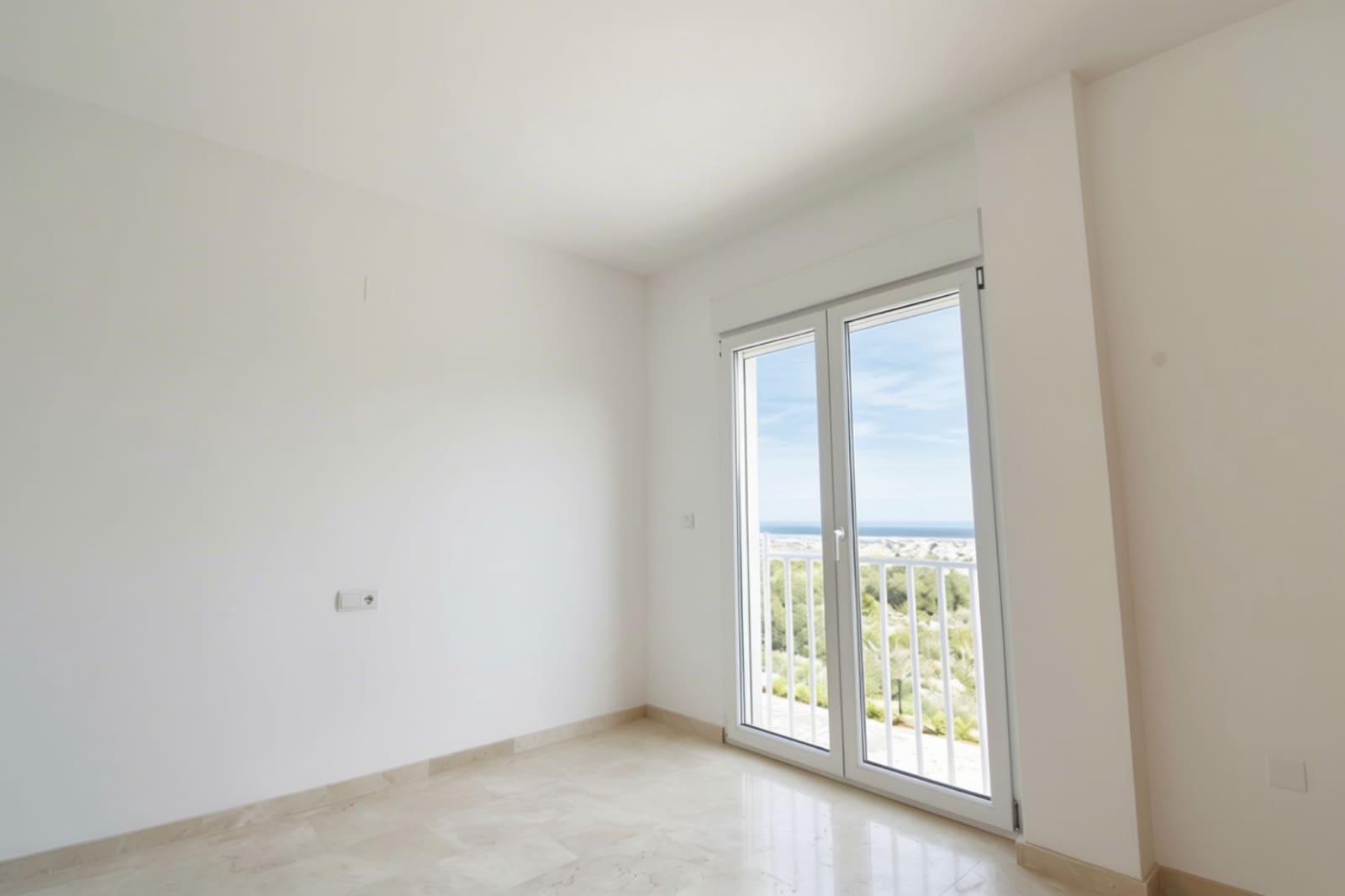 3 bedroom Apartment for sale in Pego - € 263,000 (Ref: 9731543)